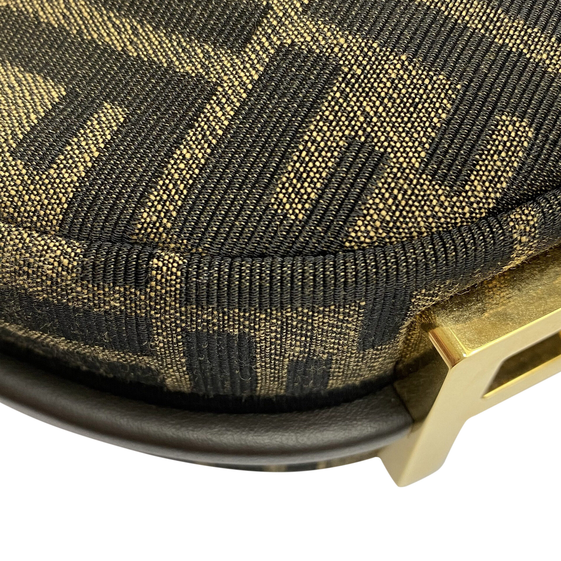 Bolsa Fendi Nano Fendigraphy Monograma