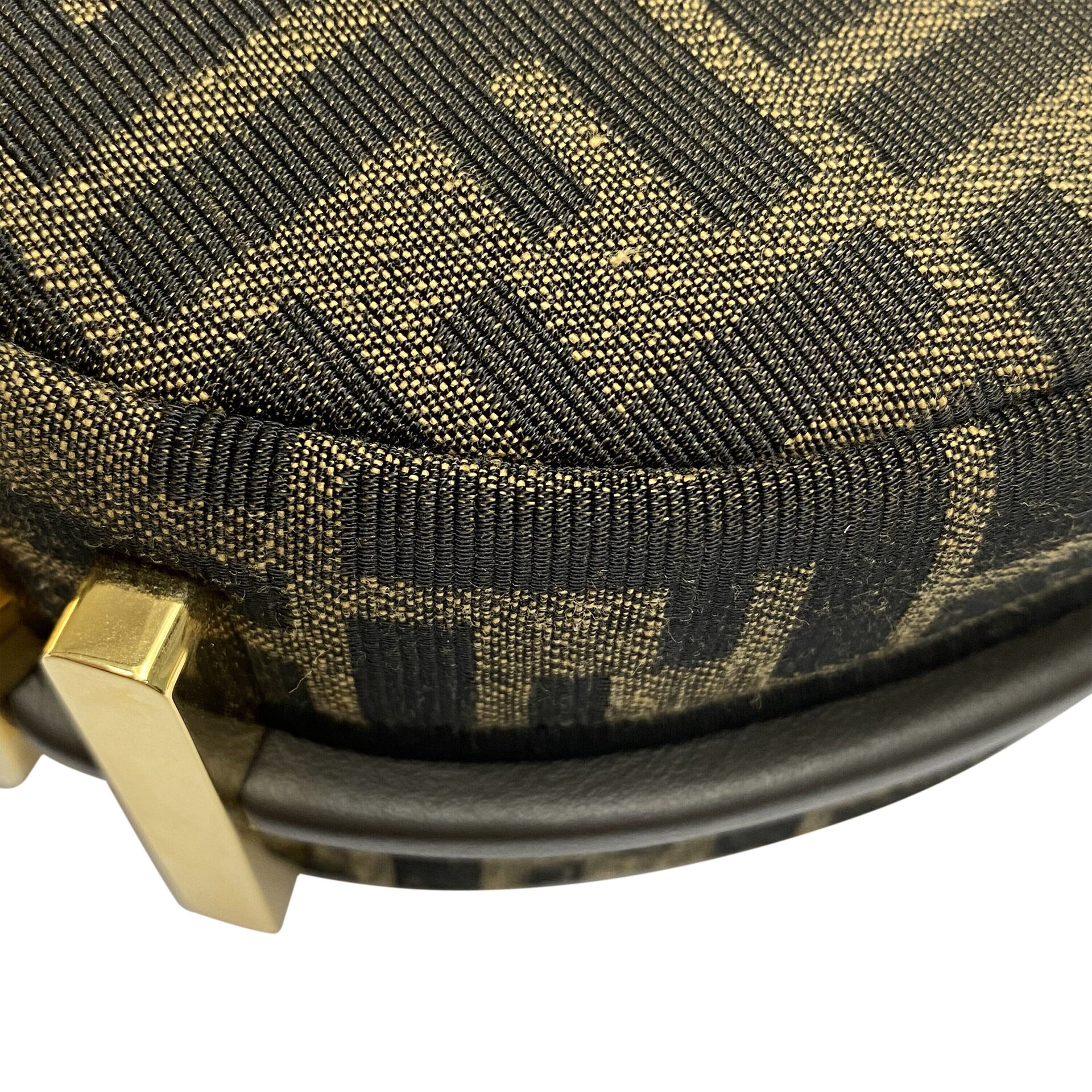 Bolsa Fendi Nano Fendigraphy Monograma