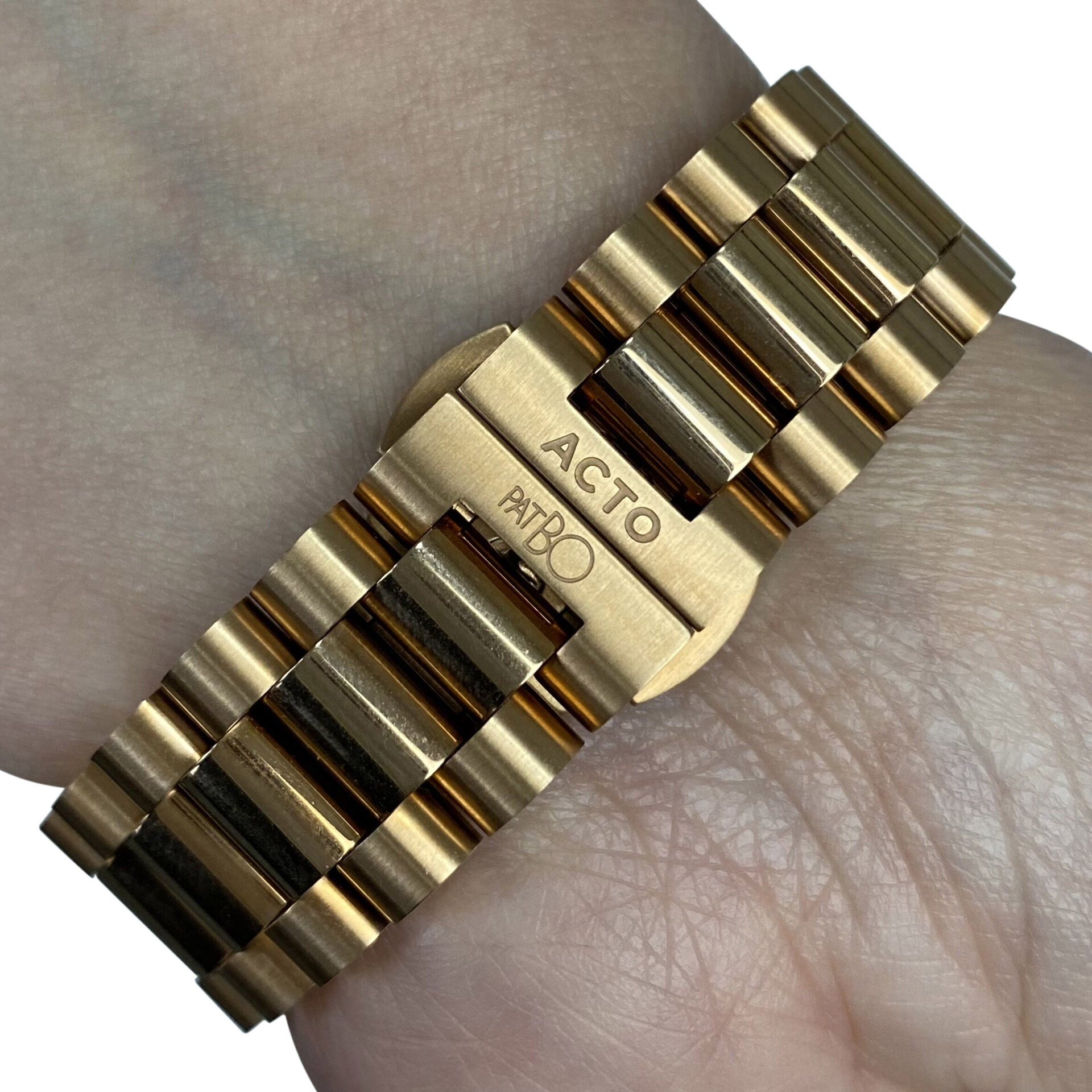 Relógio Acto By Patrícia Bonaldi