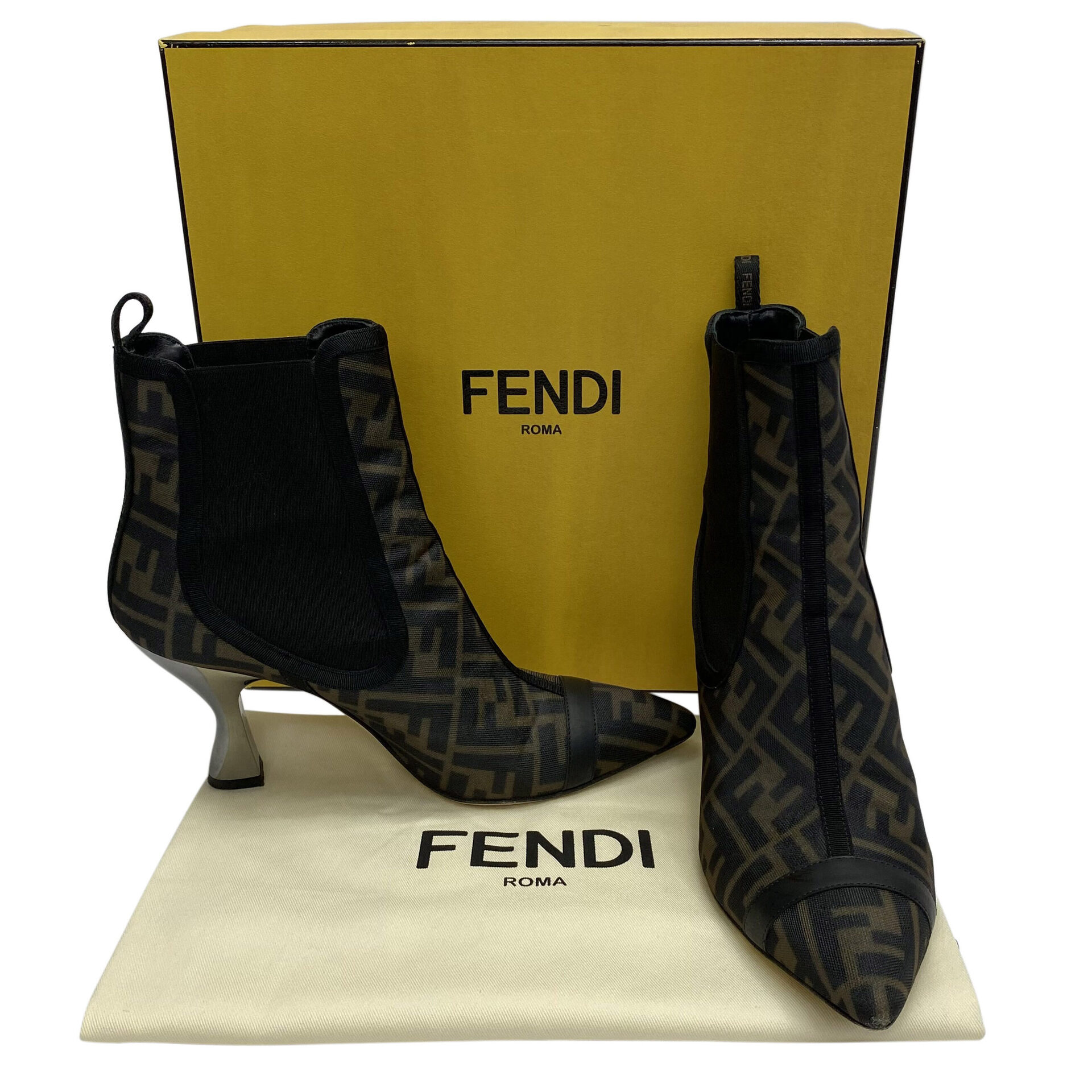 Bota Fendi