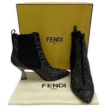 Bota Fendi
