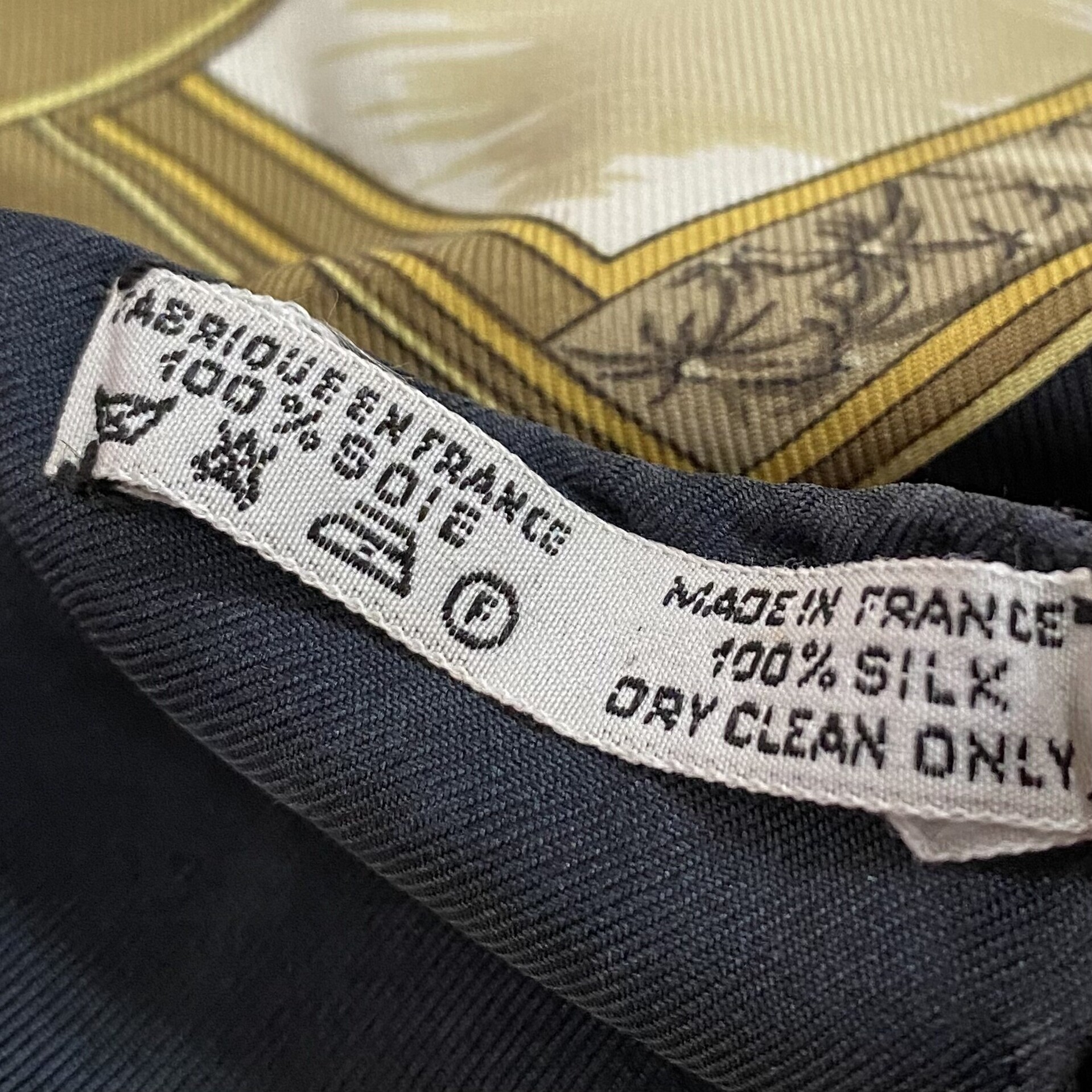 Lenço Hermès Carré 90