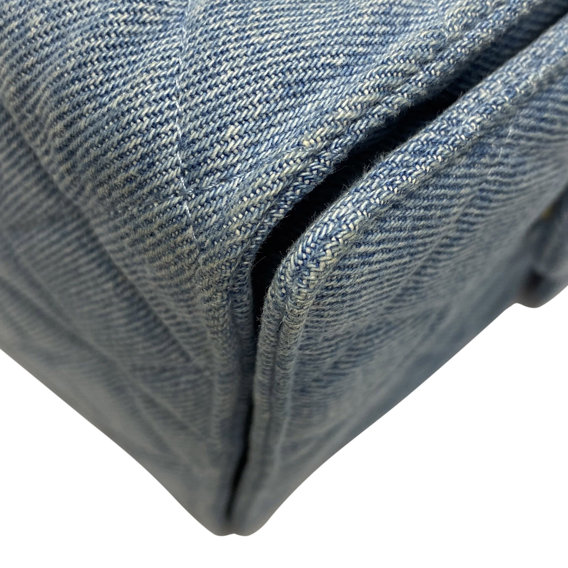 Bolsa Chanel 25 Denim Lavado Média