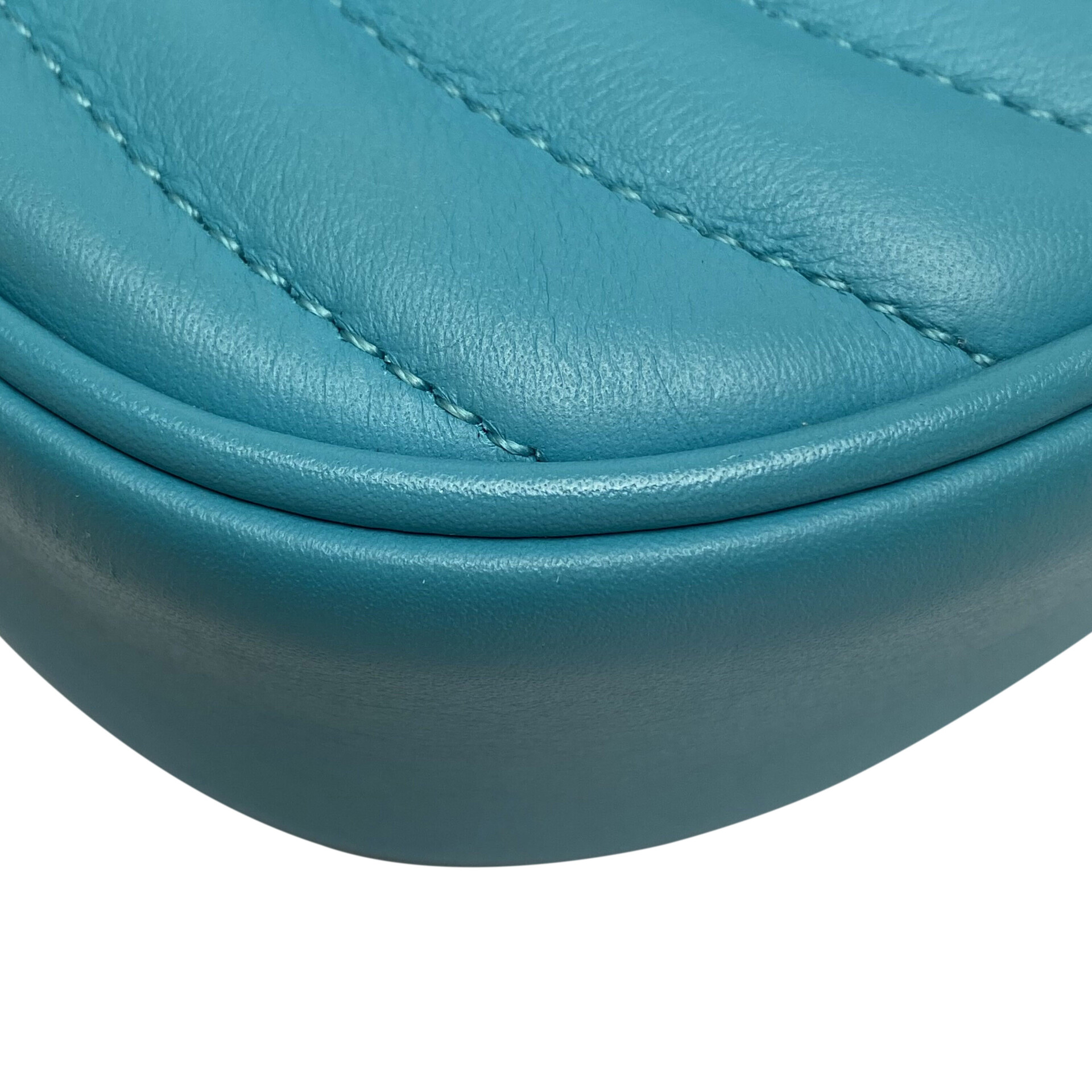 Bolsa Louis Vuitton New Wave Azul