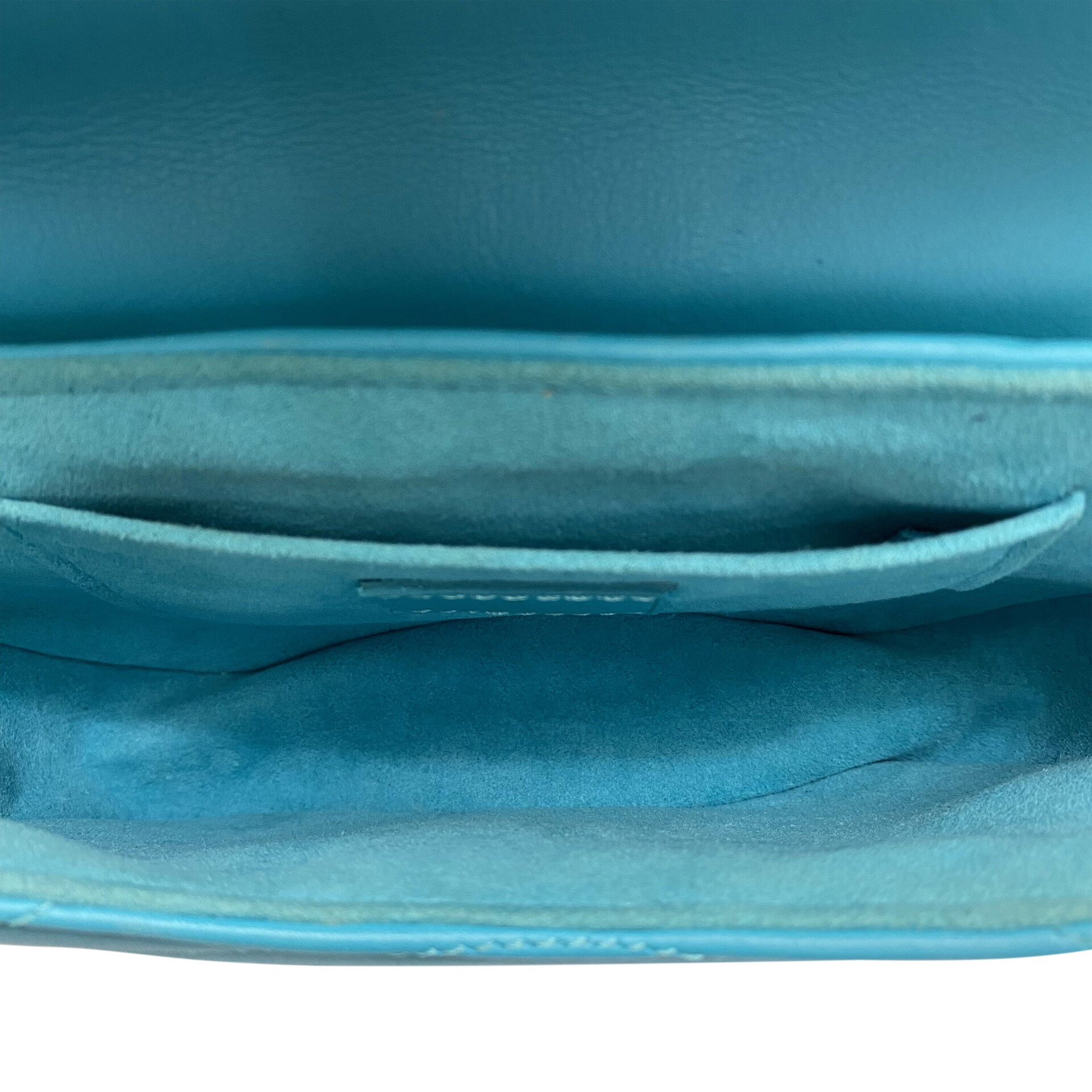 Bolsa Louis Vuitton New Wave Azul