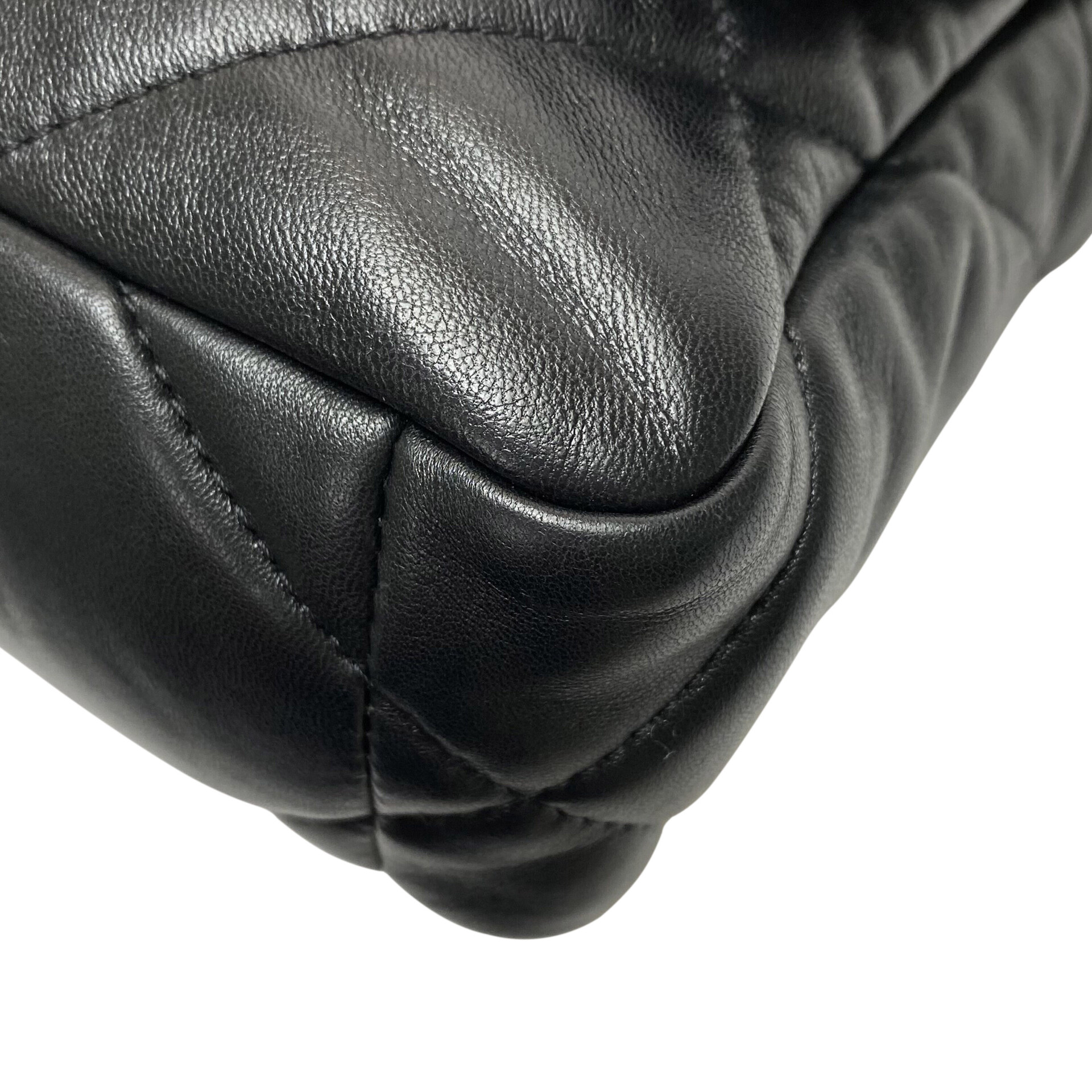 Bolsa Chanel 19 Couro Preto