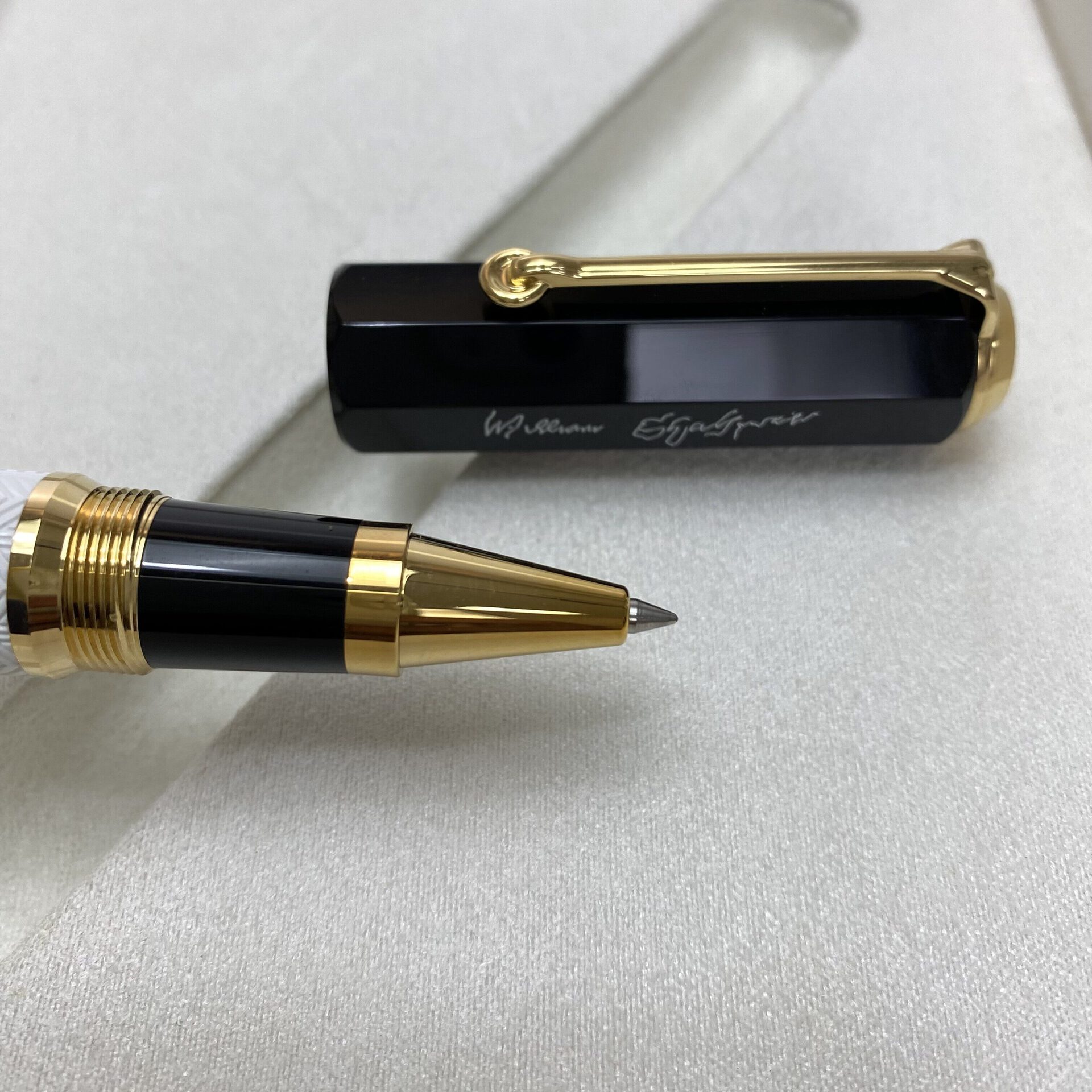 Conjunto Montblanc William Shakespeare - Caneta Tinteiro, Caneta Esferográfica e Lapiseira