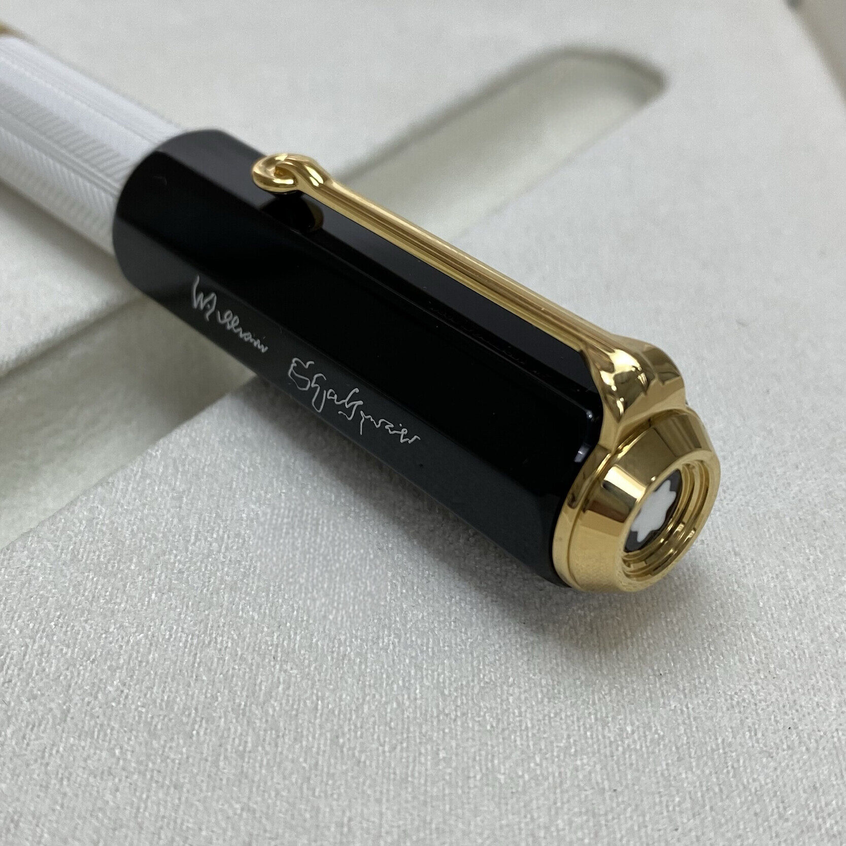 Conjunto Montblanc William Shakespeare - Caneta Tinteiro, Caneta Esferográfica e Lapiseira