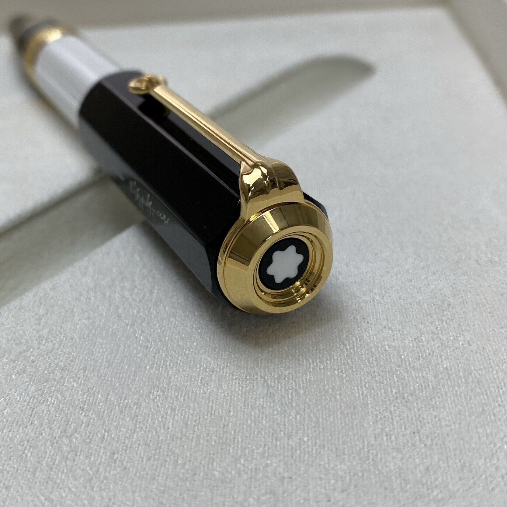 Conjunto Montblanc William Shakespeare - Caneta Tinteiro, Caneta Esferográfica e Lapiseira