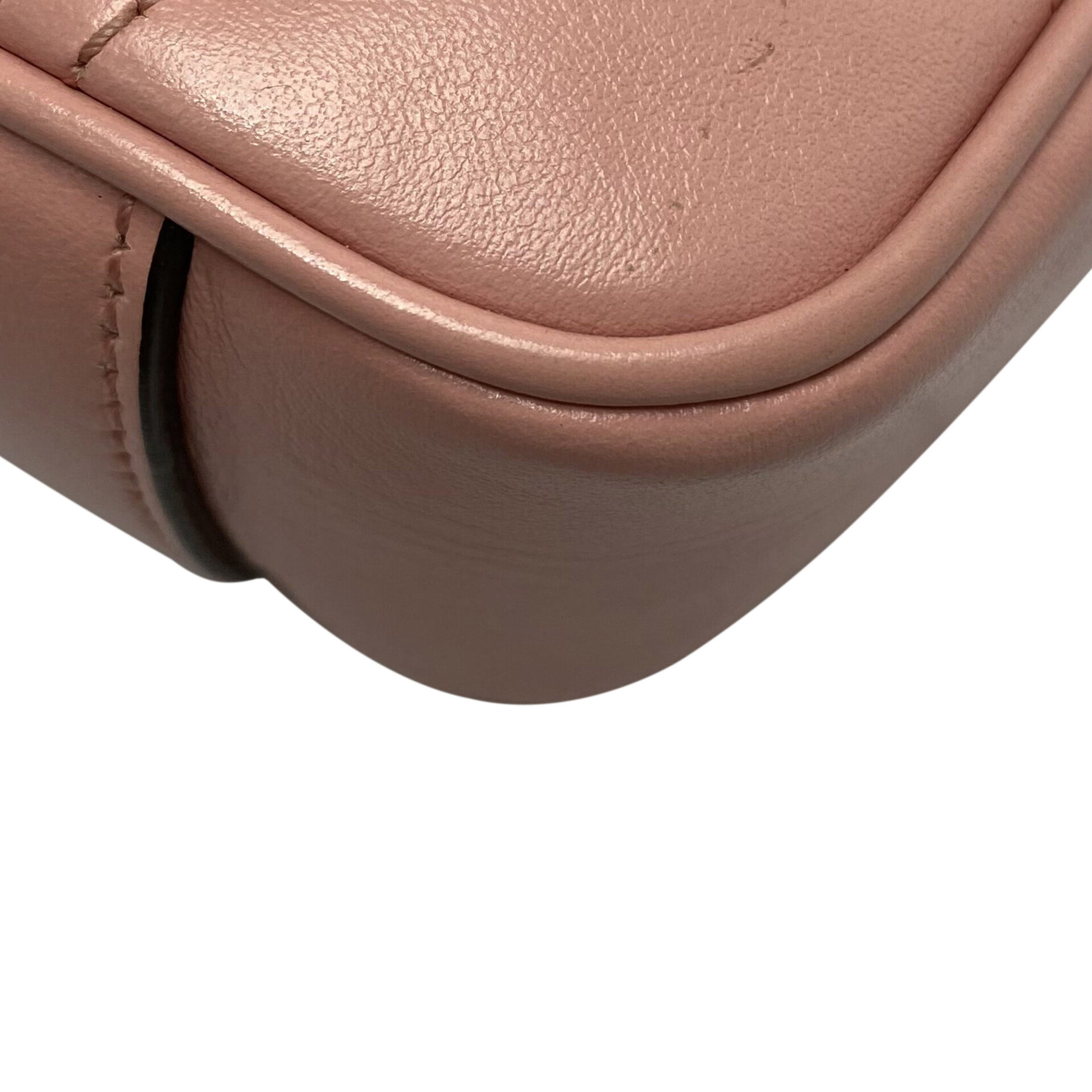 Bolsa Gucci GG Marmont Rosa