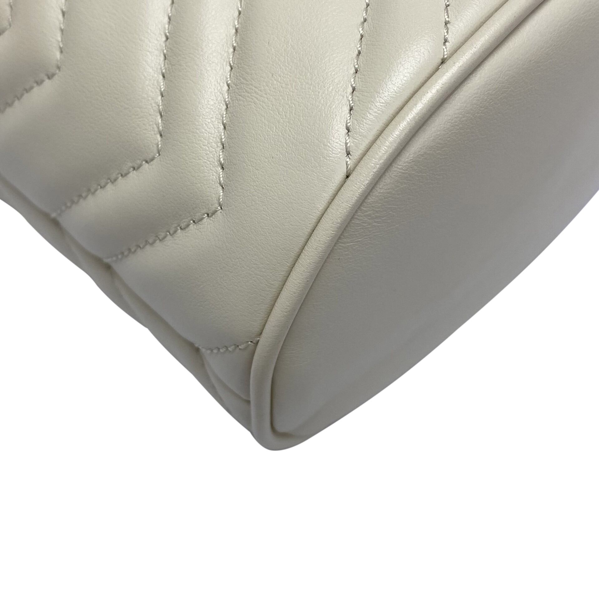 Bolsa Gucci Bucket GG Off White