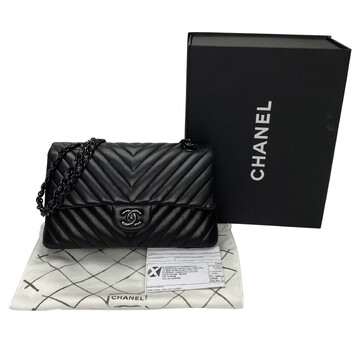 Bolsa Chanel Classic Chevron Preta