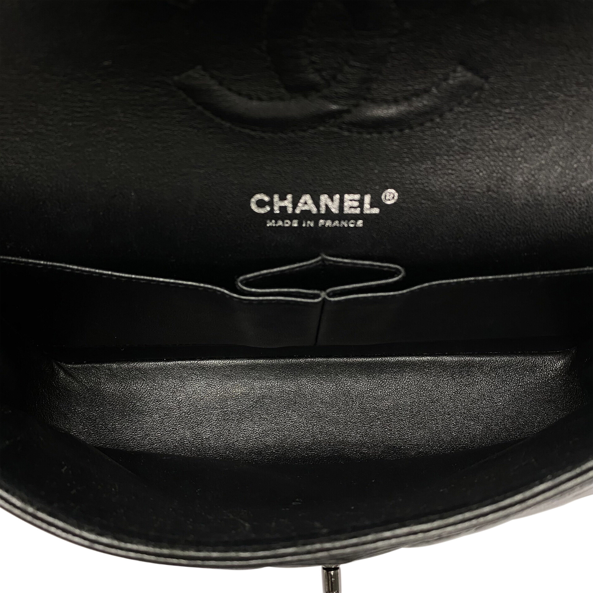 Bolsa Chanel Classic Chevron Preta