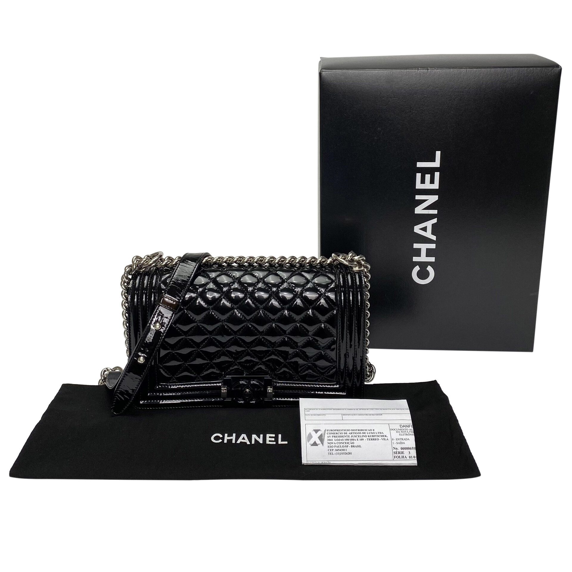 Bolsa Chanel Boy Verniz