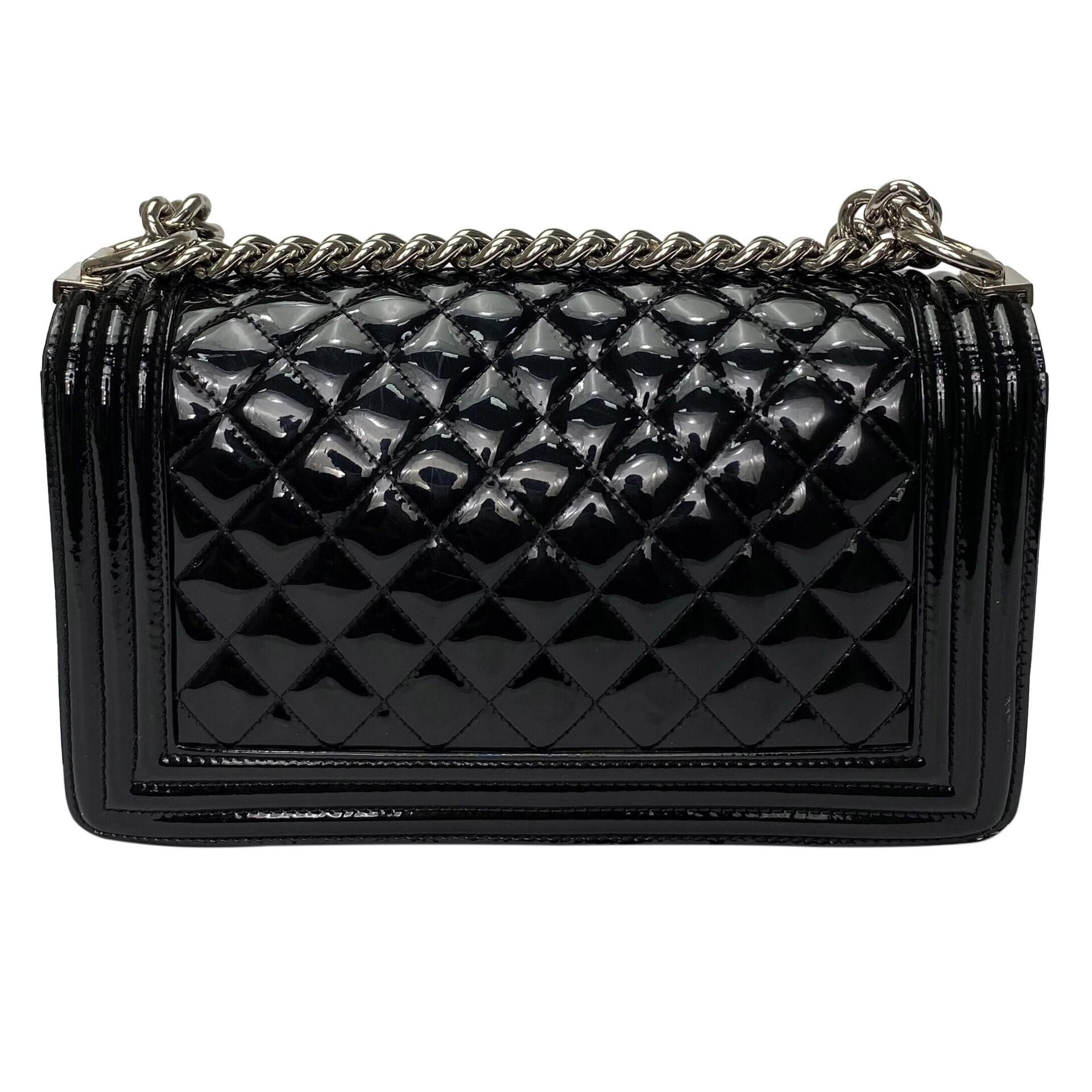 Bolsa Chanel Boy Verniz