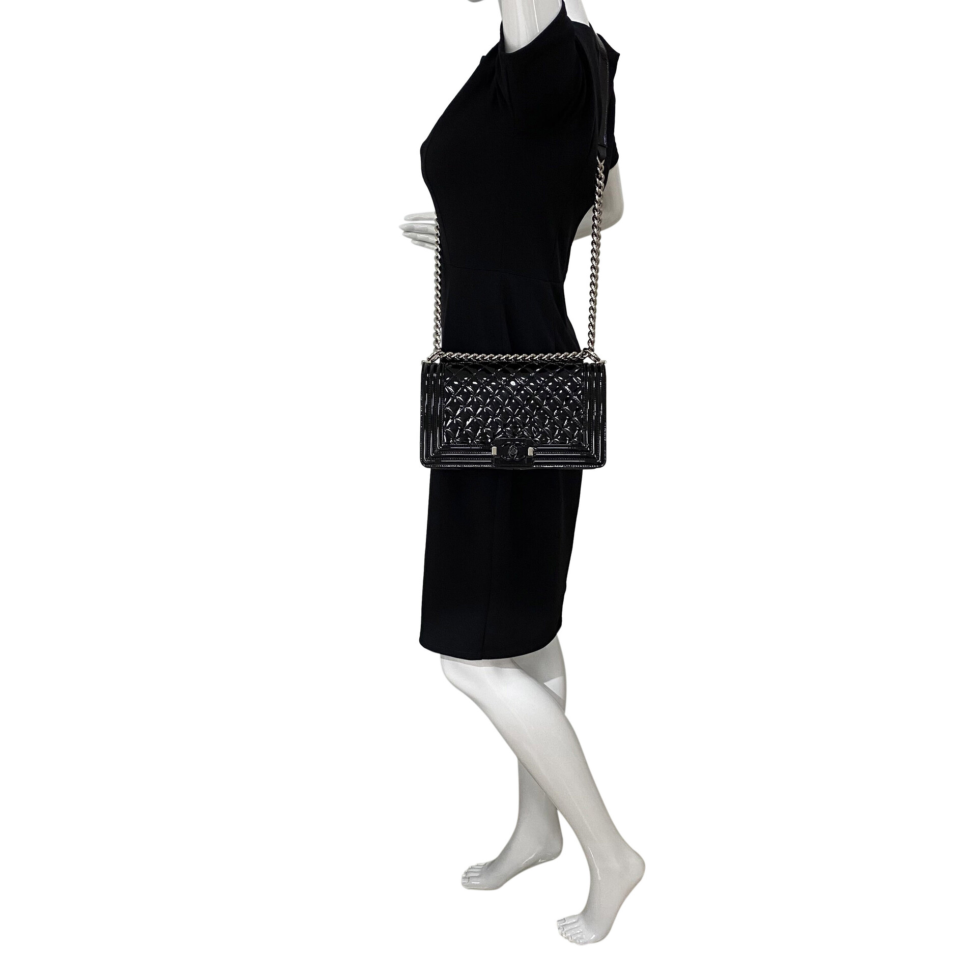 Bolsa Chanel Boy Verniz