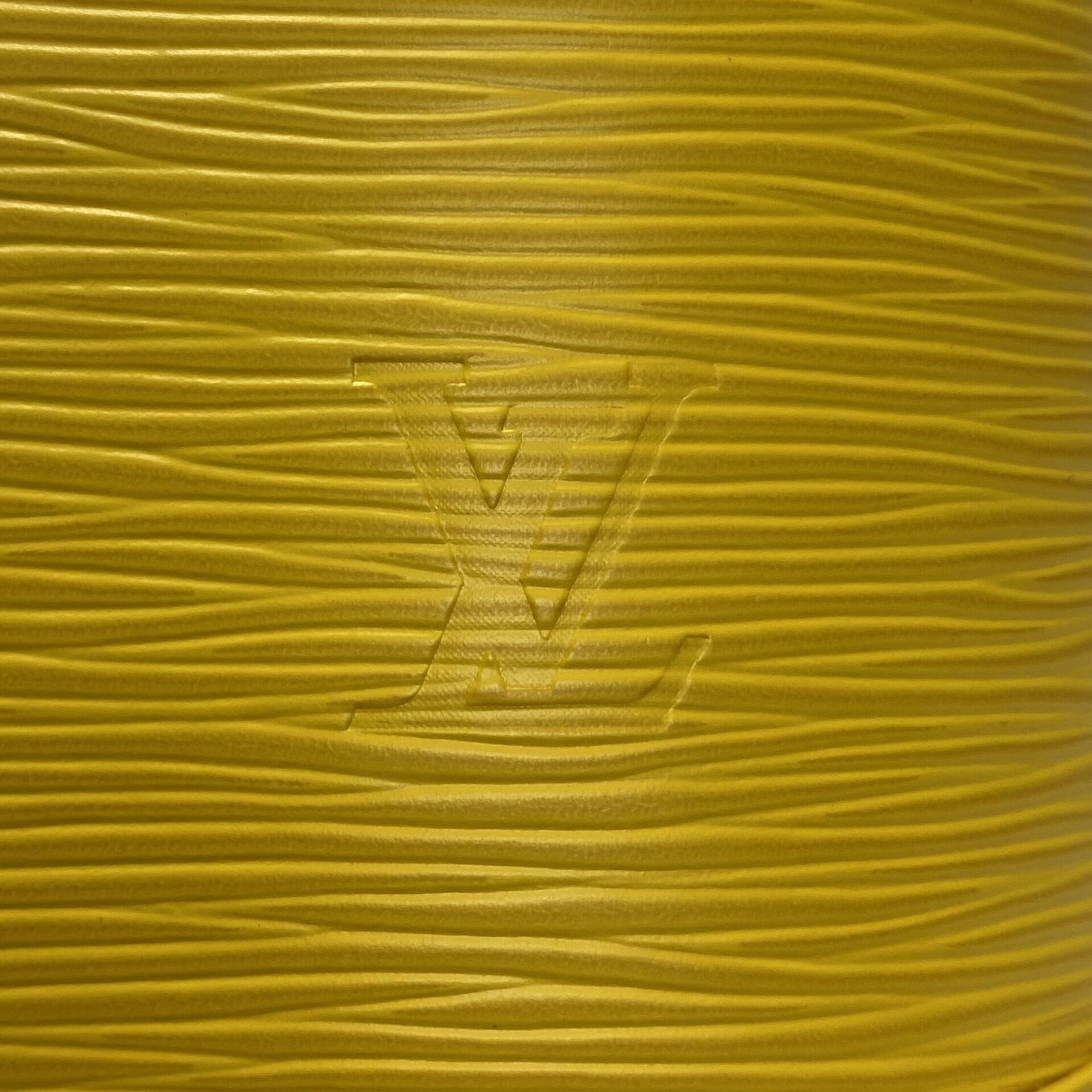 Bolsa Louis Vuitton Alma Couro Epi Amarela