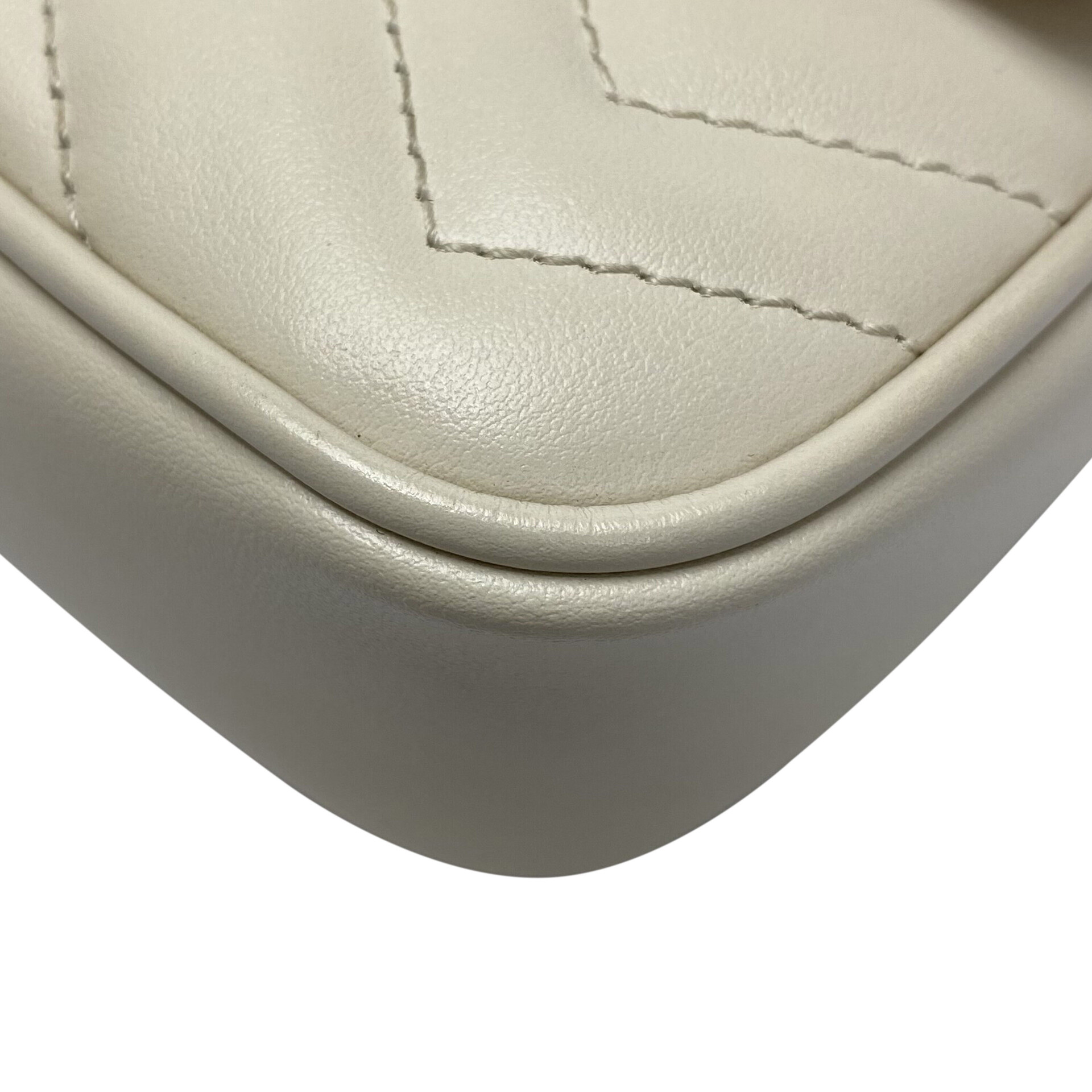 Bolsa Gucci GG Marmont Belt Bag