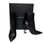 Bota Saint Laurent Opyum 105 Preta