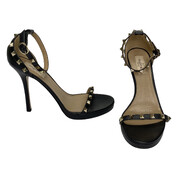 Sandália Valentino Garavani Rockstud Preta