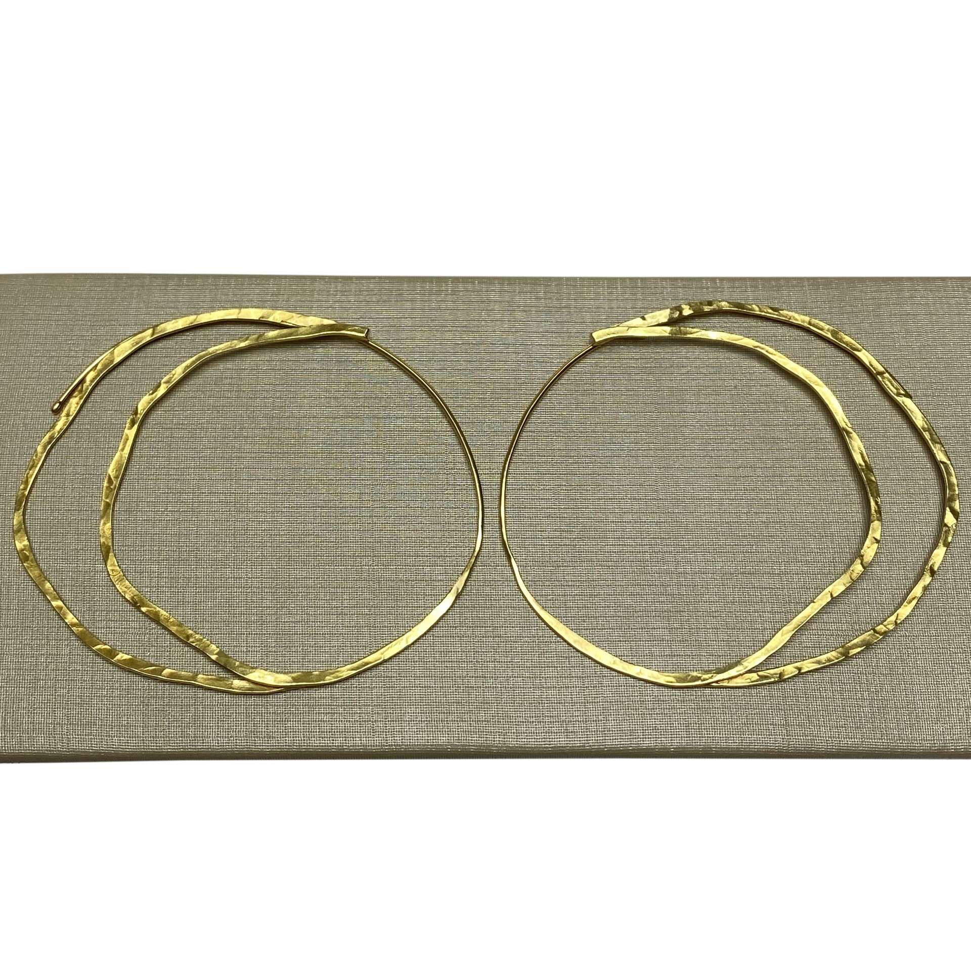 Par de Brincos HStern Argolas Contornos - Oscar Niemeyer