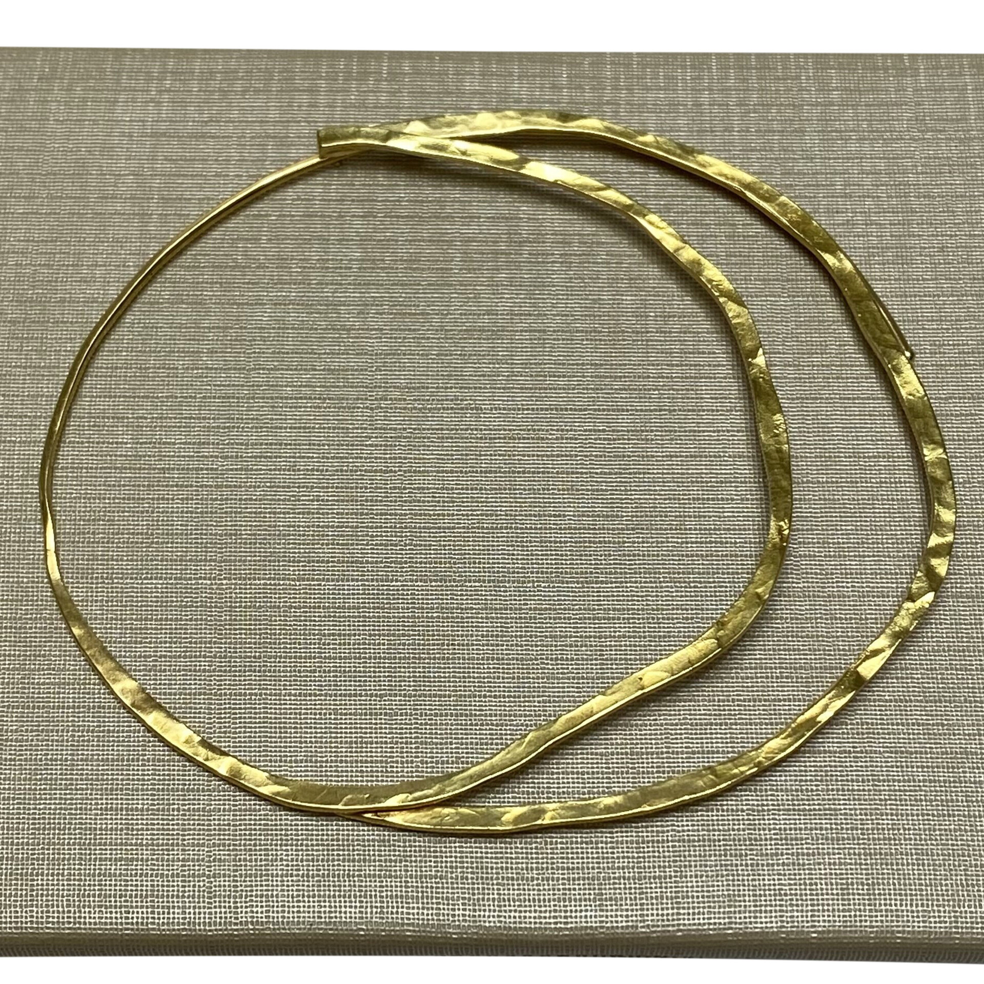 Par de Brincos HStern Argolas Contornos - Oscar Niemeyer