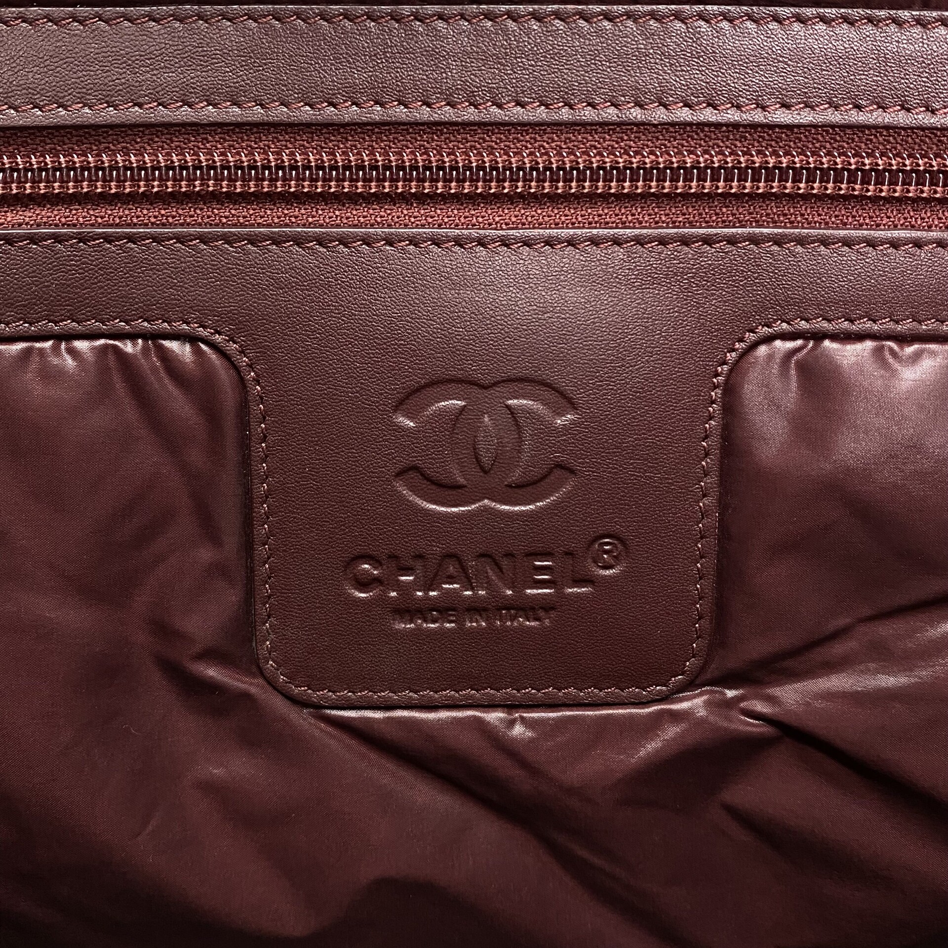 Bolsa Chanel Coco Cocoon Preta