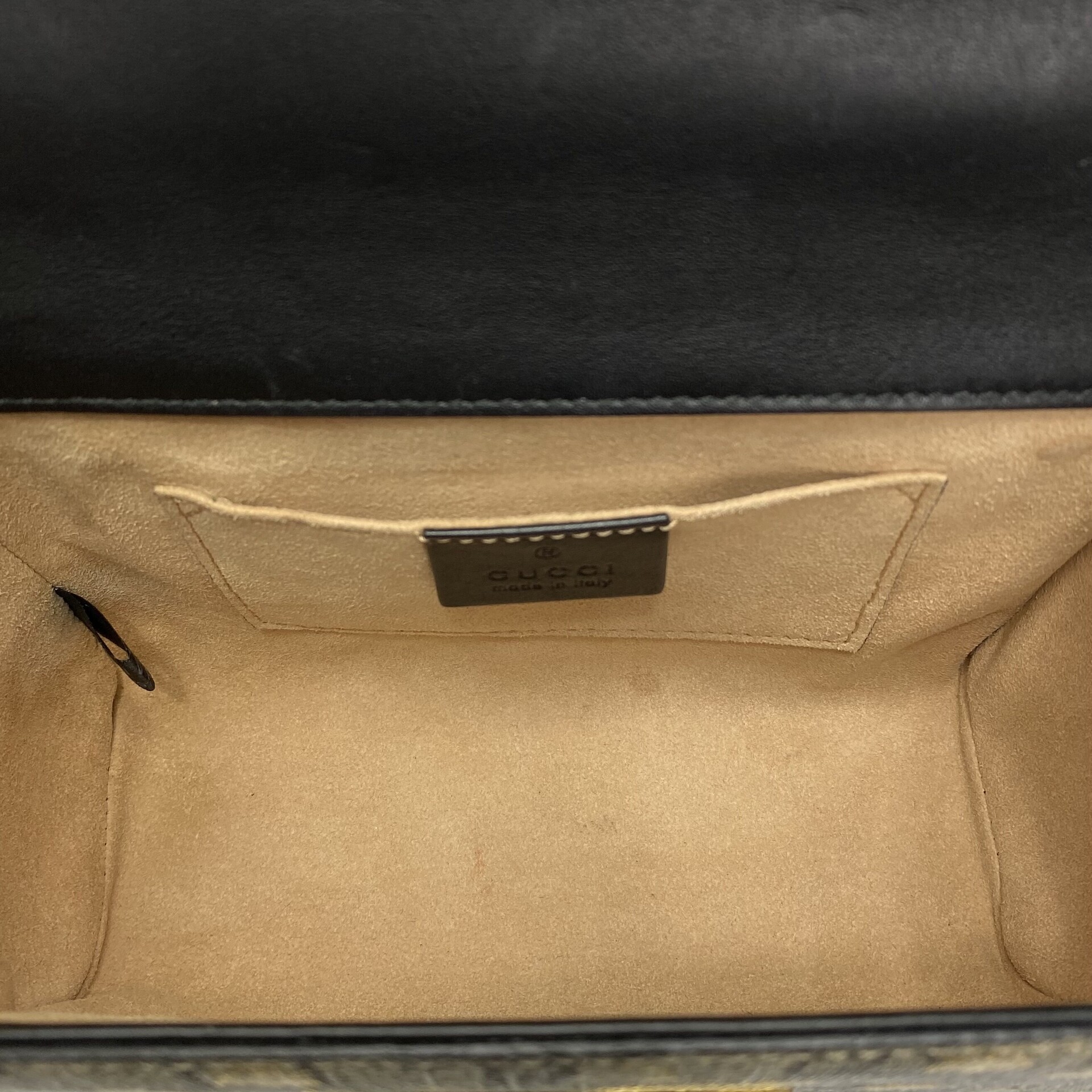 Bolsa Gucci Padlock Bee GG Supreme