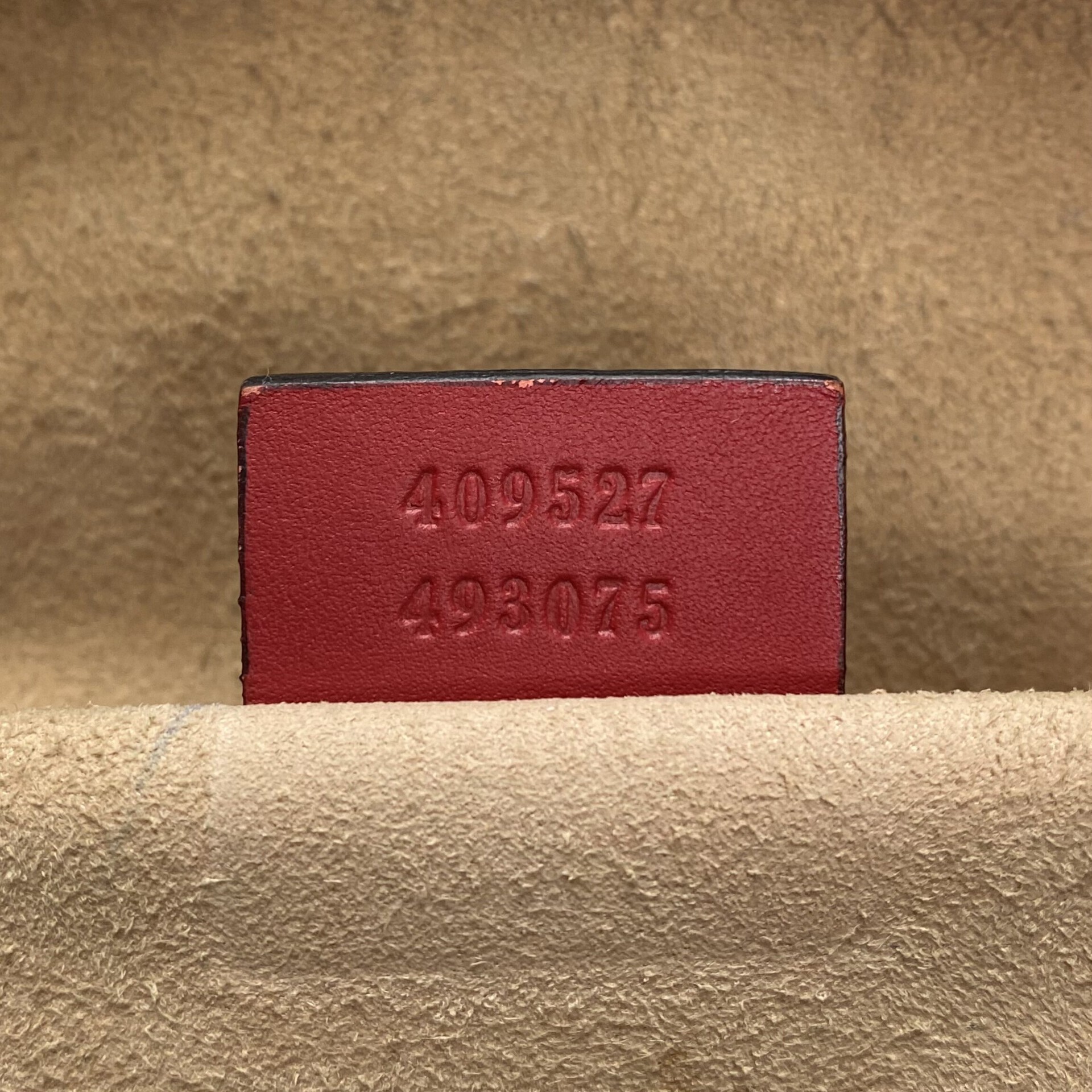 Bolsa Gucci Boston GG Supreme Kingsnake Heart Embroidered