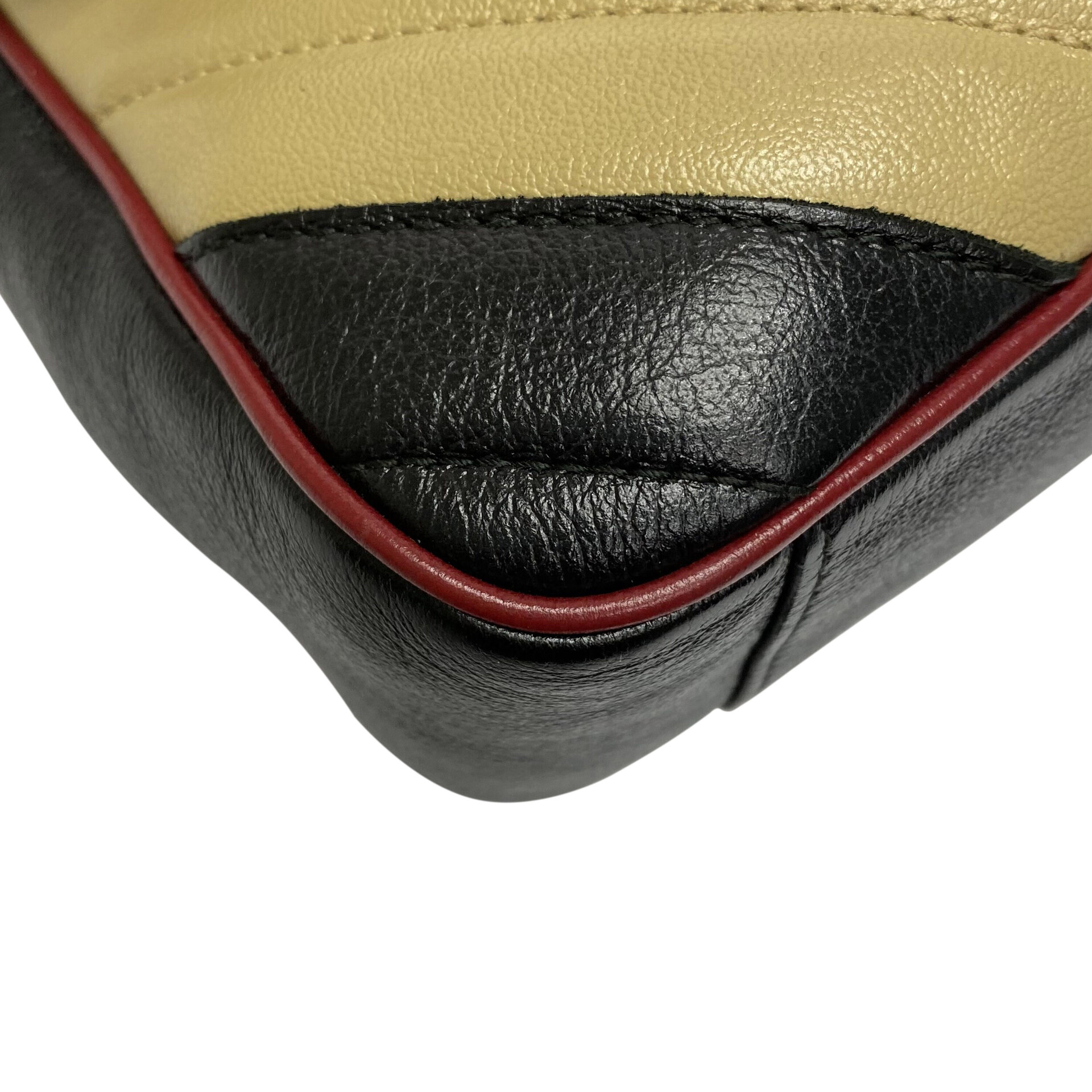 Bolsa Gucci GG Marmont