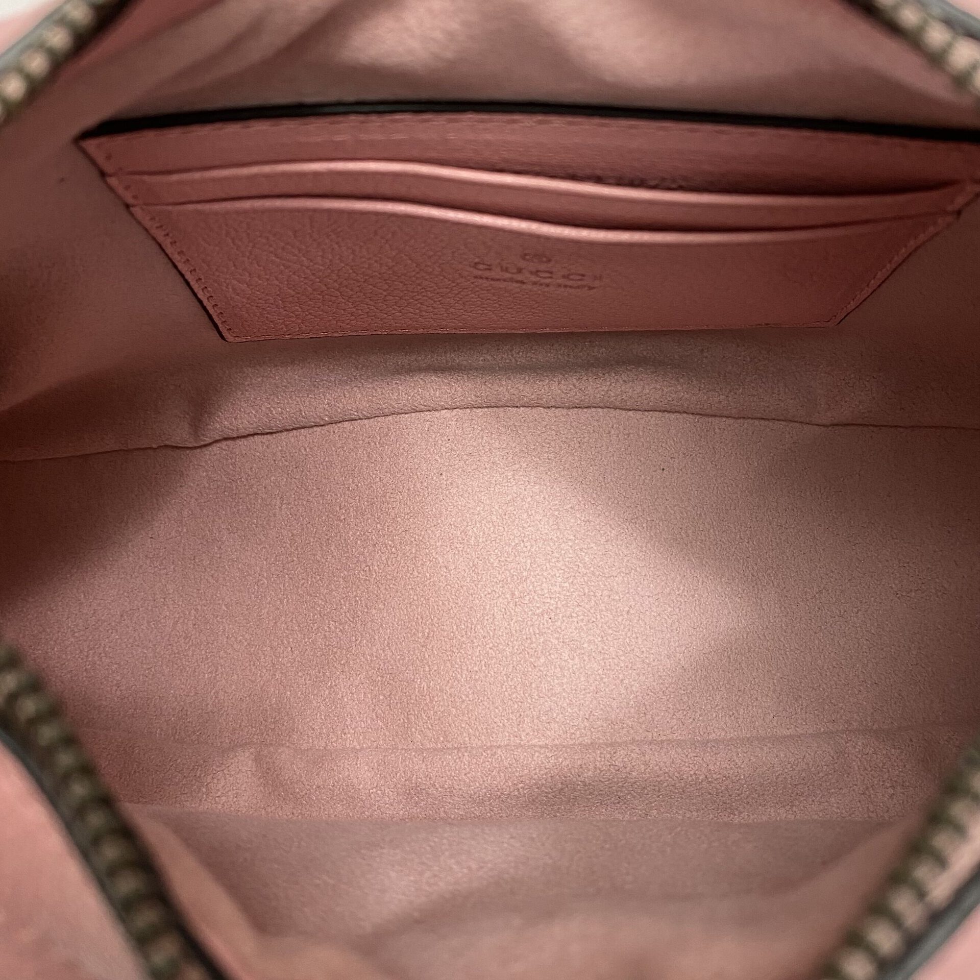 Bolsa Gucci Aphrodite Couro Rosa