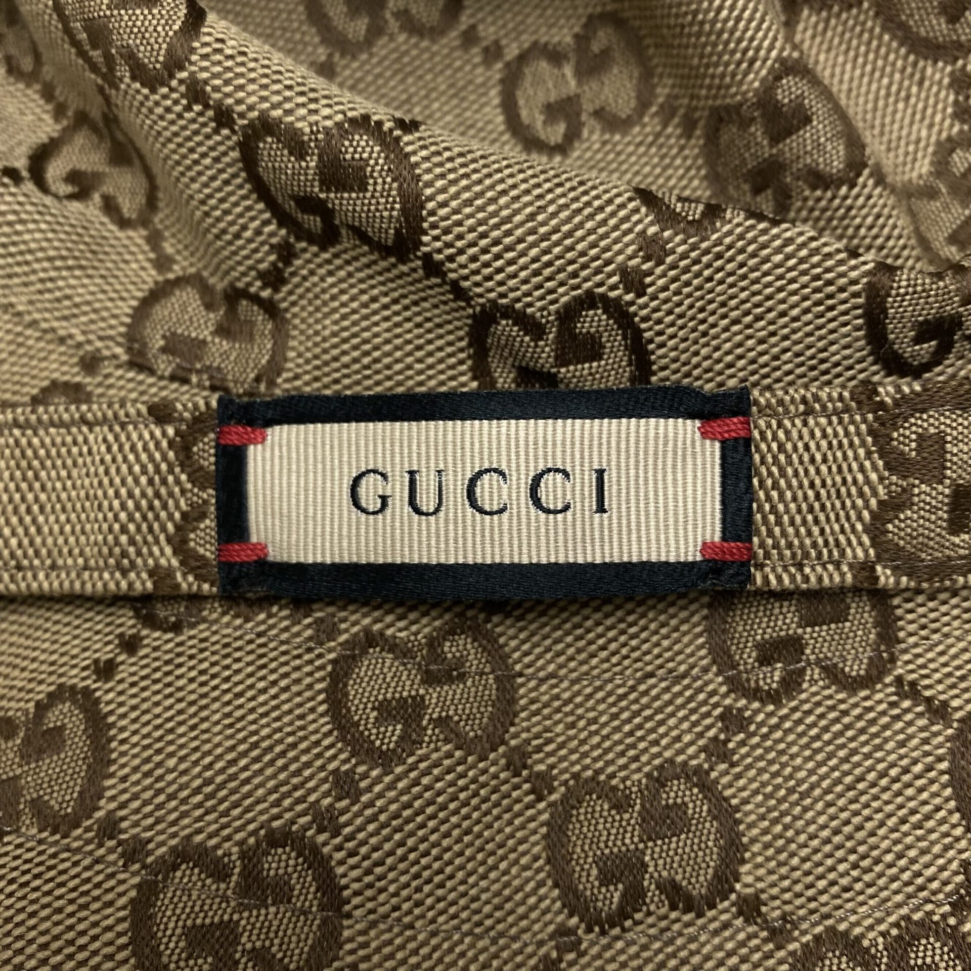 Chapéu Gucci Dupla Face
