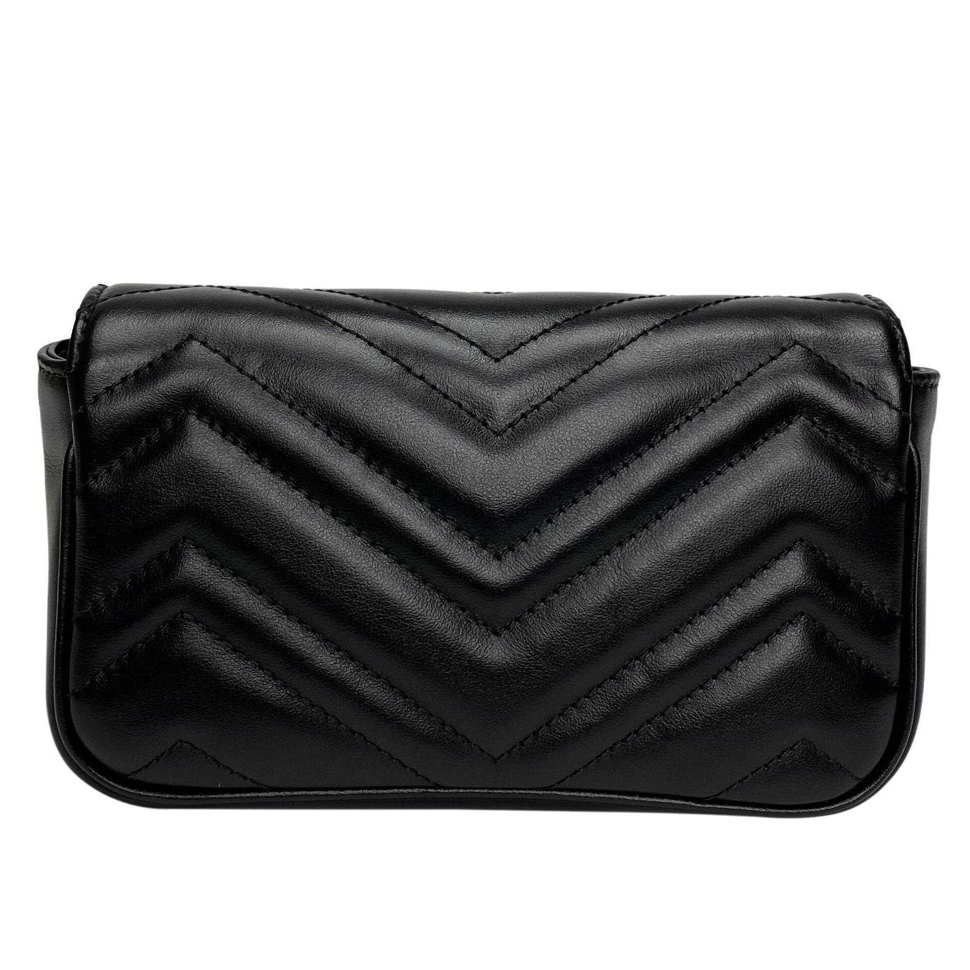 Bolsa Gucci GG Marmont Super Mini Preta