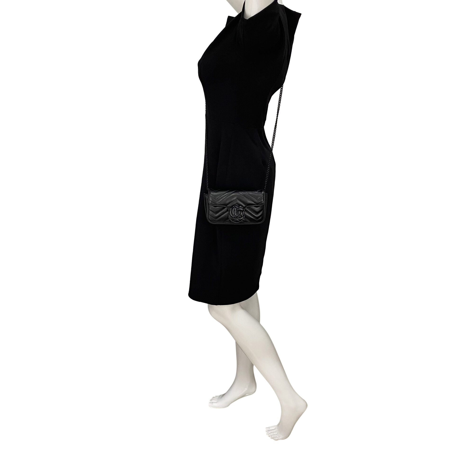 Bolsa Gucci GG Marmont Super Mini Preta