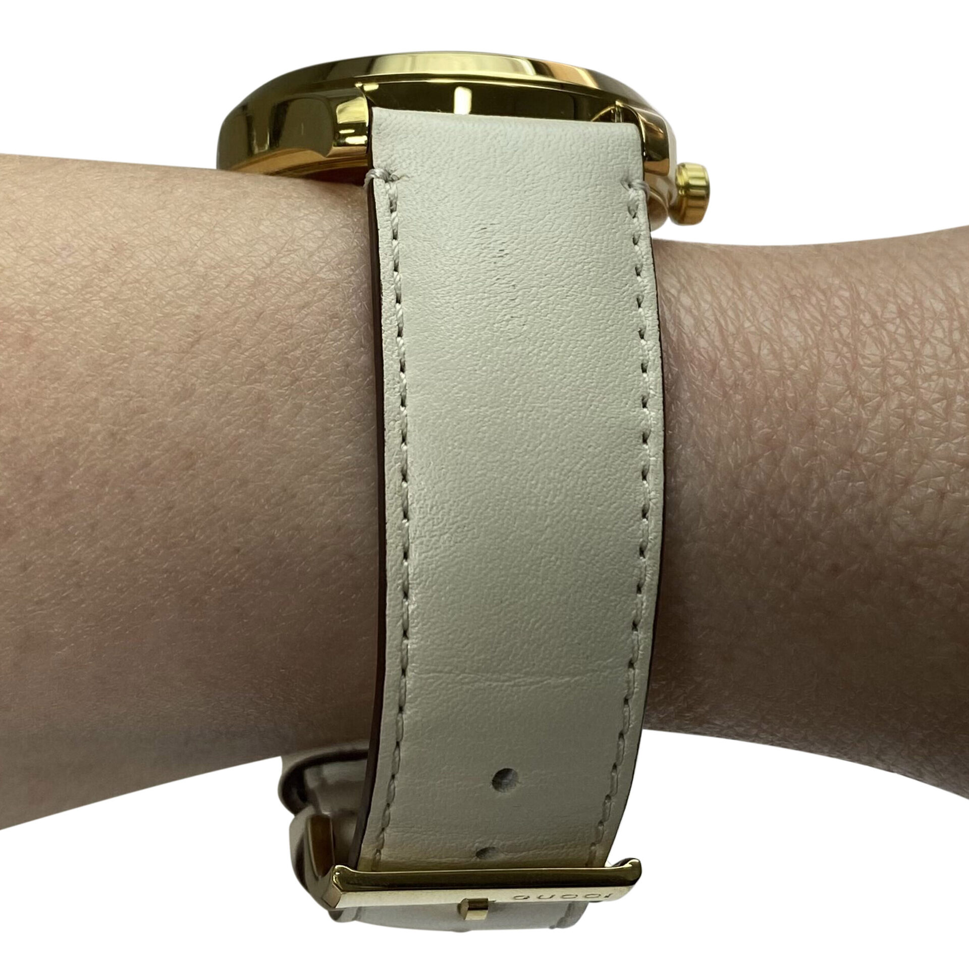 Relógio Gucci G-Timeless - 126.4