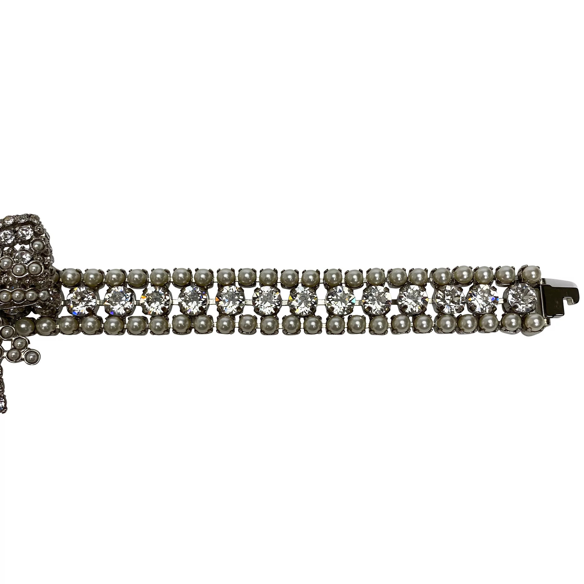 Bracelete Miu Miu Laço Swarovski