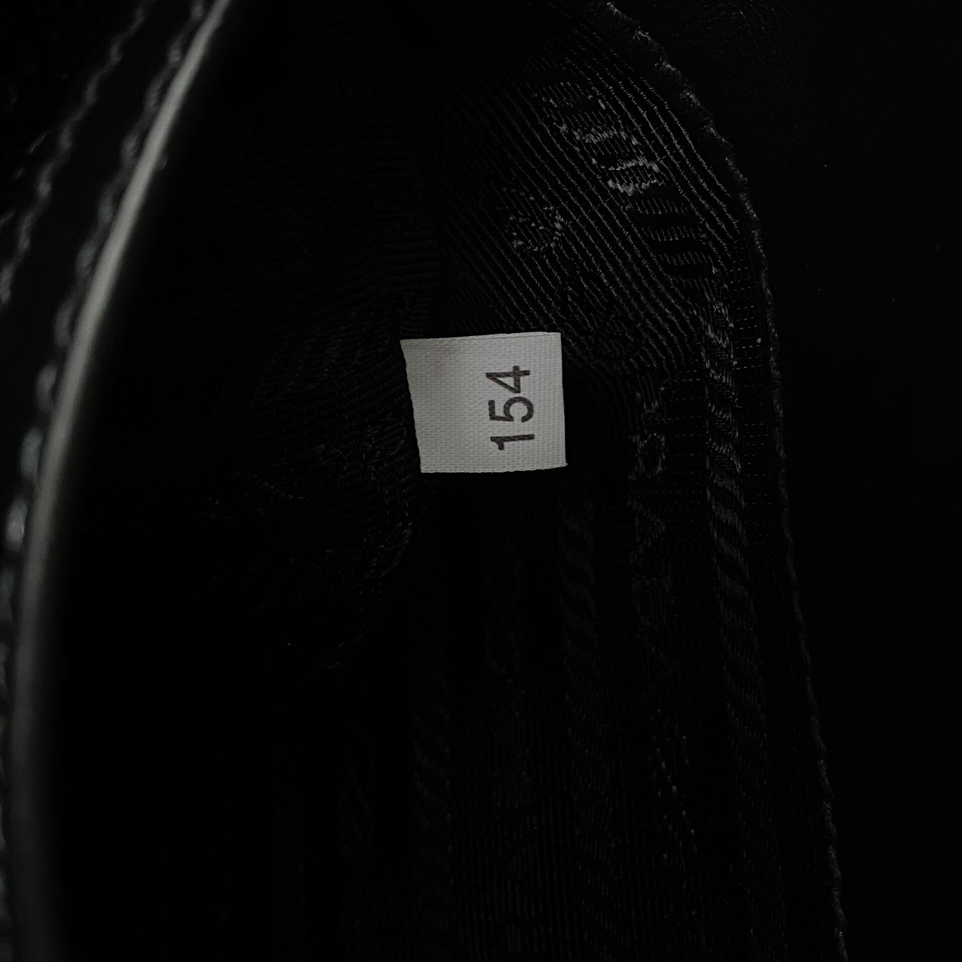 Bolsa Prada Crossbody Symbole com Bordado