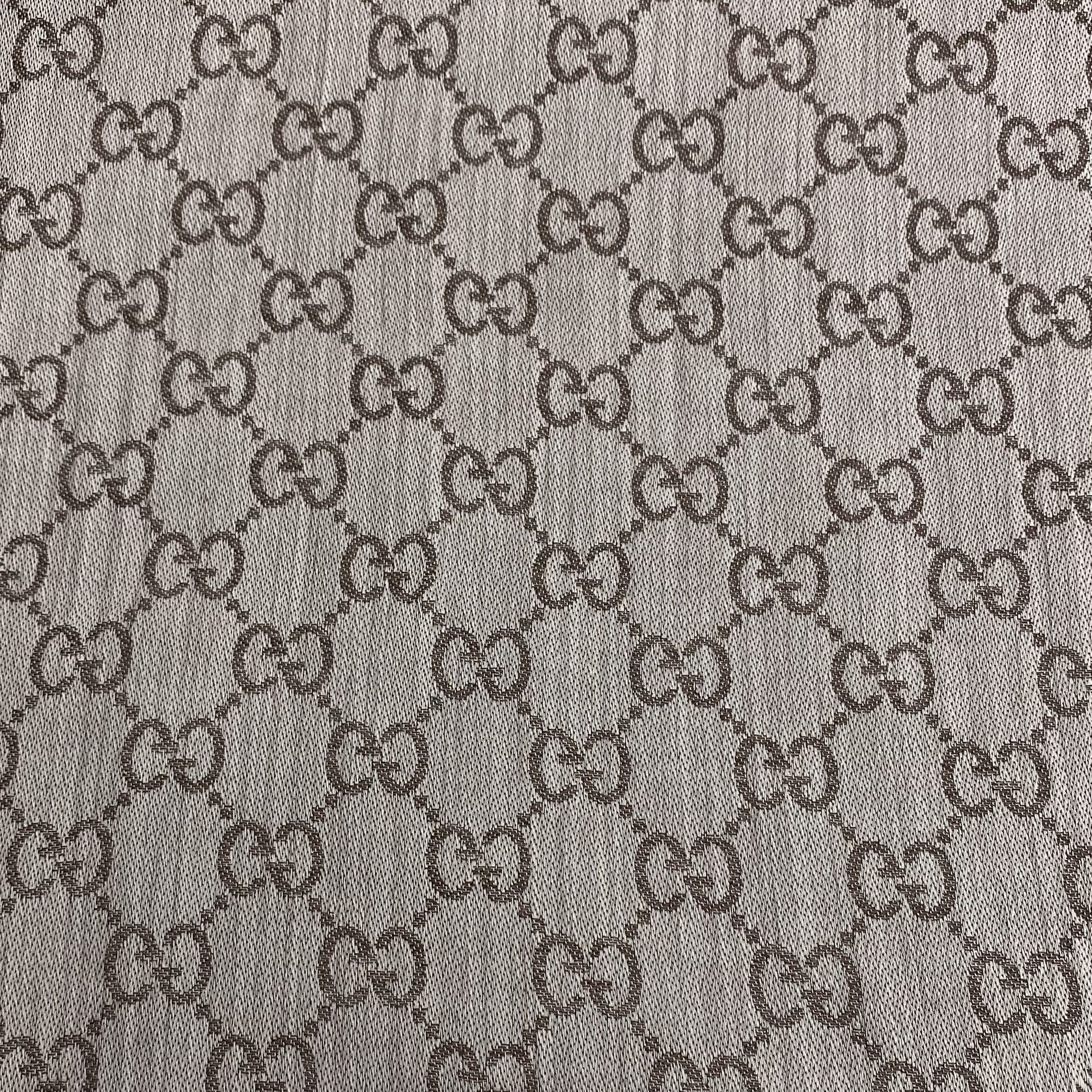 Pashimina Gucci Monograma