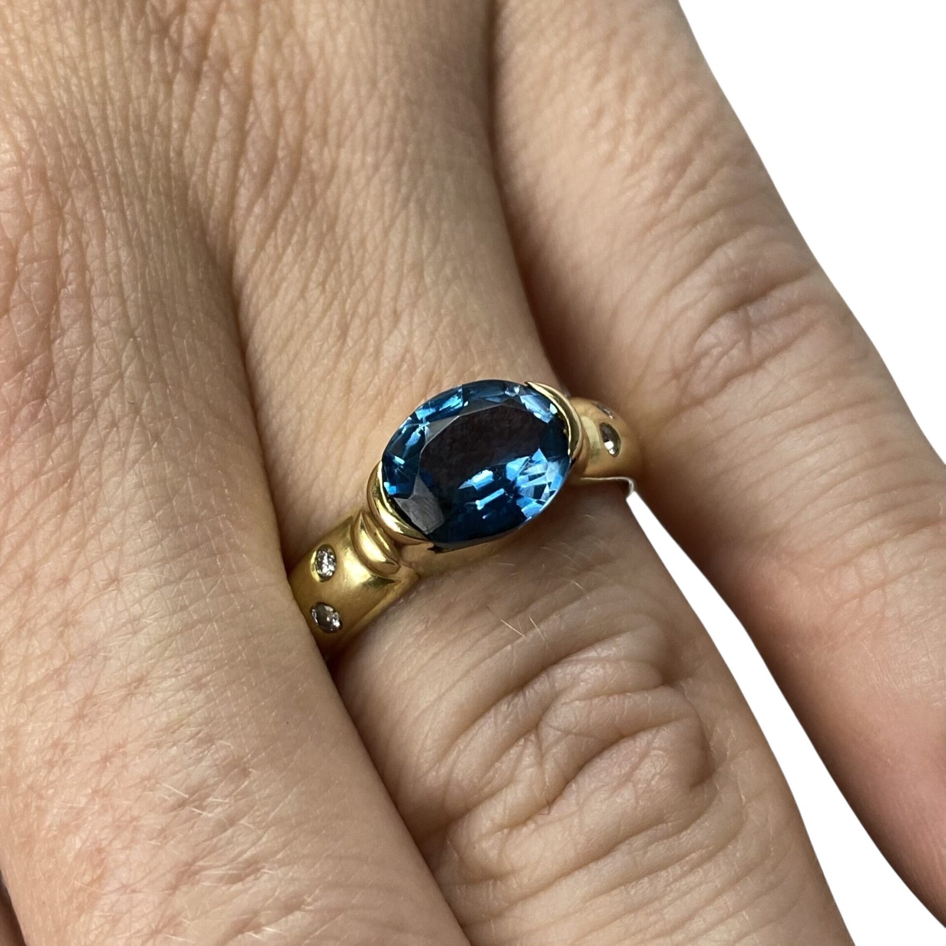 Anel Ouro Amarelo com Topázio