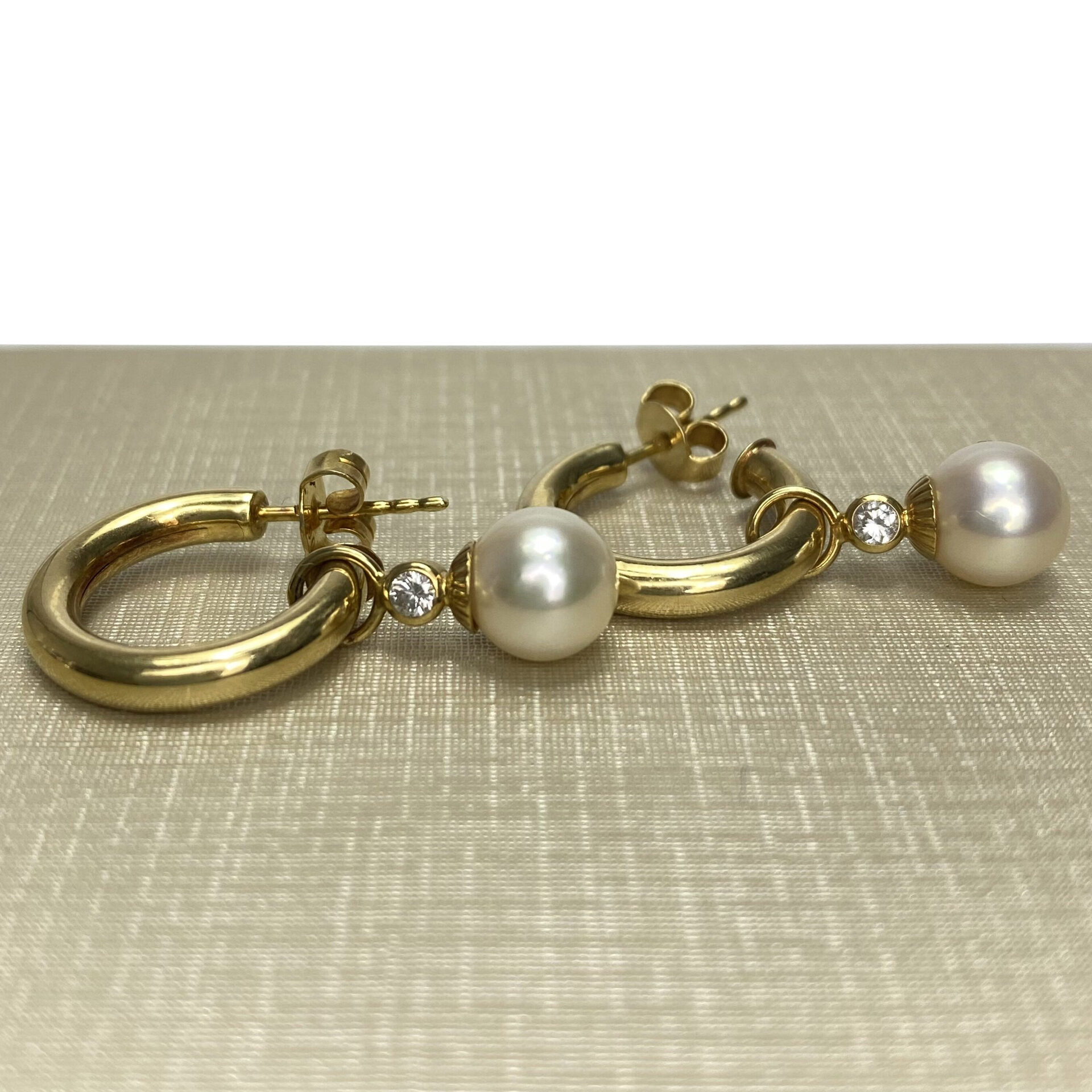 Par de Brincos Argolas com Pérolas