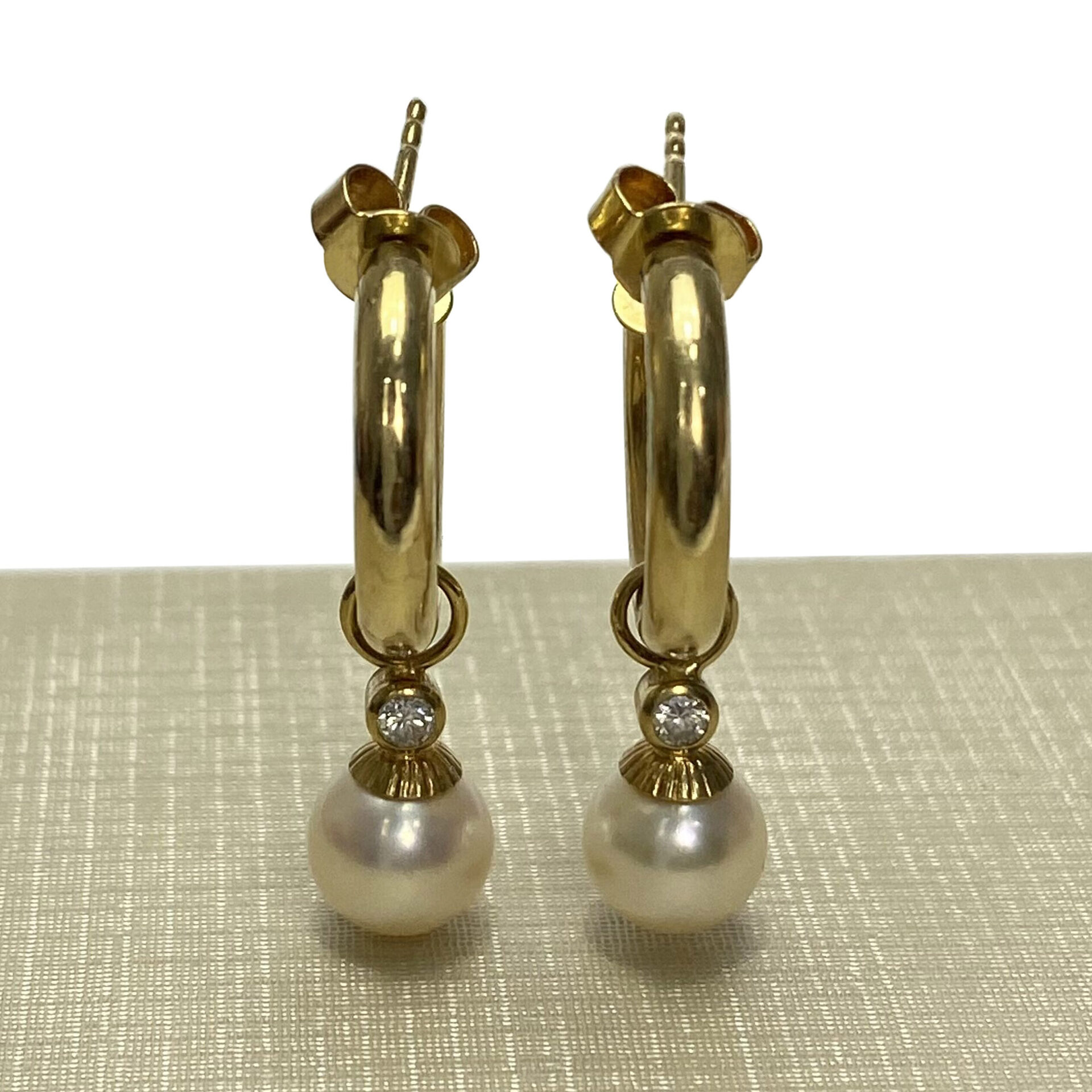 Par de Brincos Argolas com Pérolas