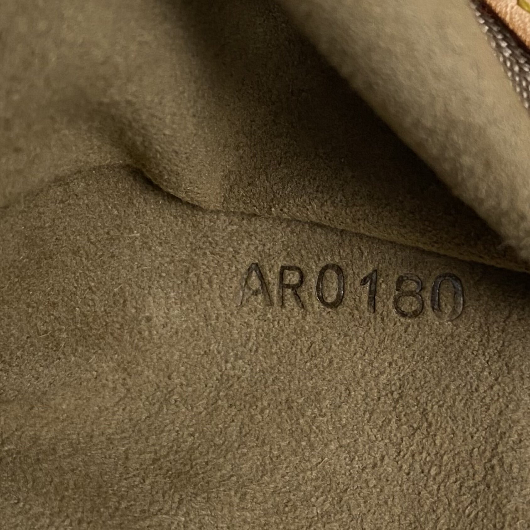 Bolsa Louis Vuitton Eden Neo Kaki