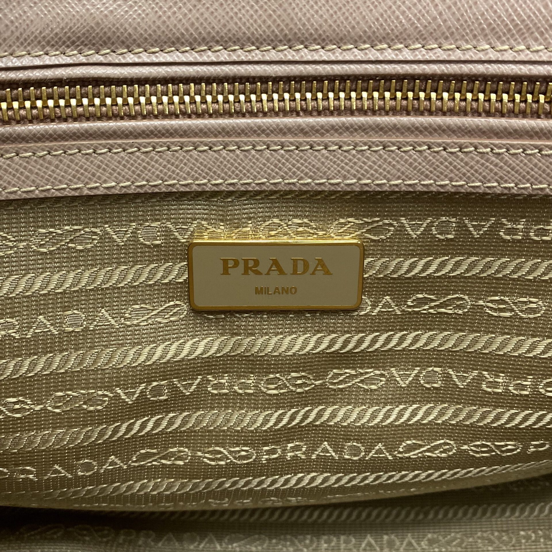 Bolsa Prada Galleria Couro Saffiano Nude