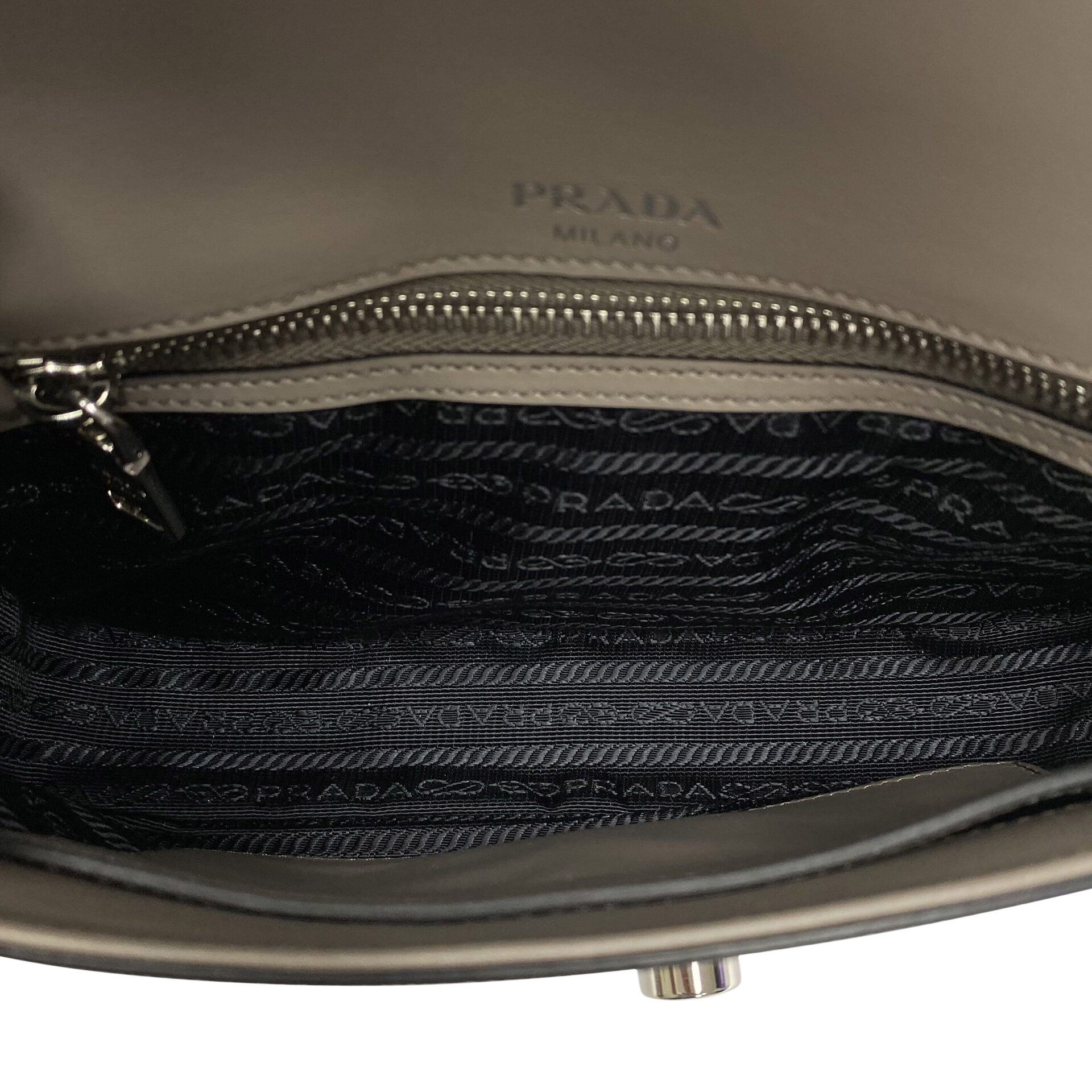 Bolsa Prada Couro Saffiano Cinza