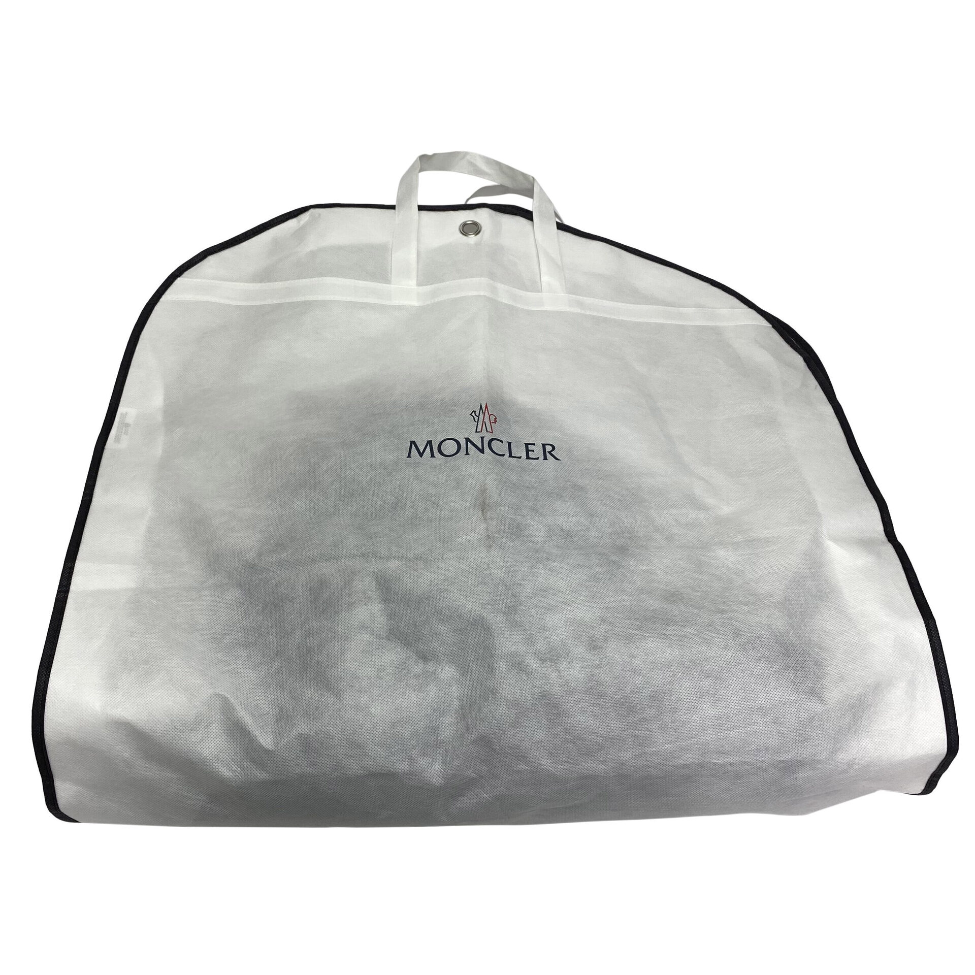 Jaqueta Moncler Bady Azul Marinho