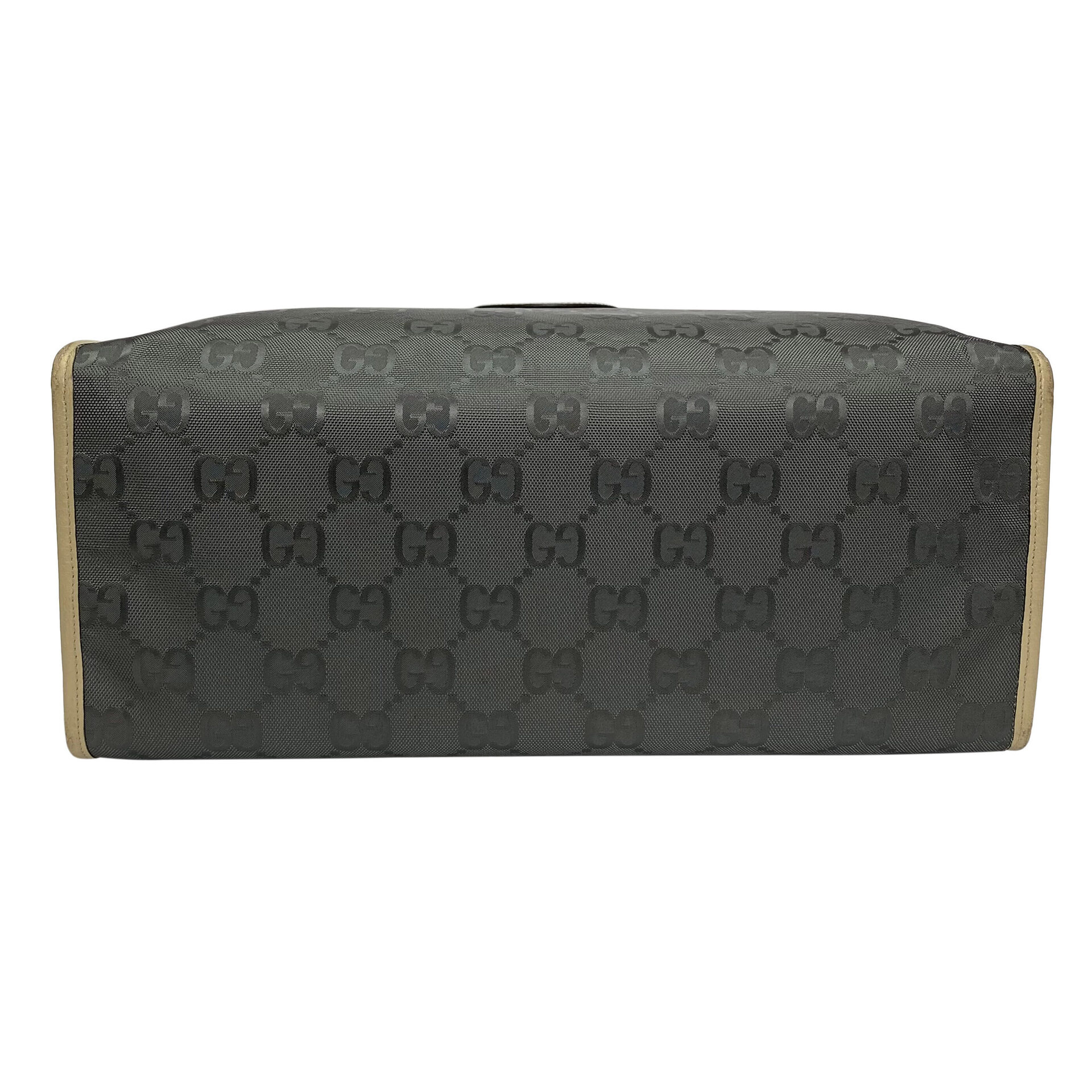 Bolsa Gucci GG Nylon Off The Grid Tote