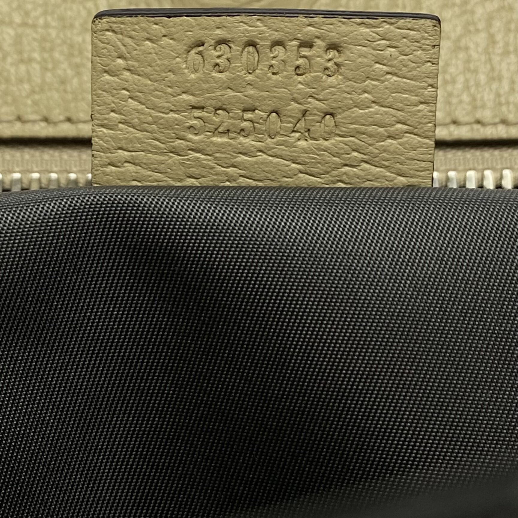 Bolsa Gucci GG Nylon Off The Grid Tote