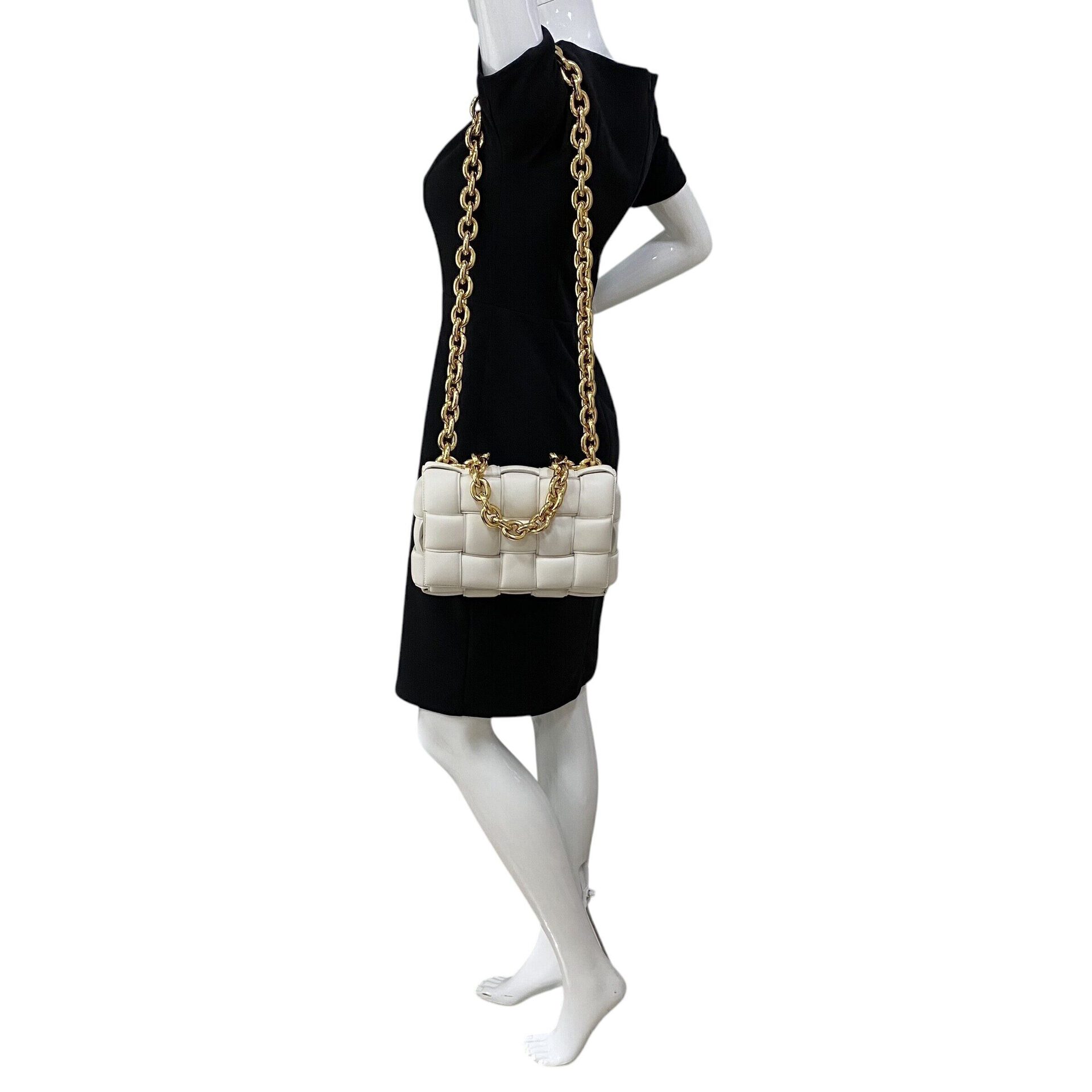 Bolsa Bottega Veneta Cassette Chain Off White