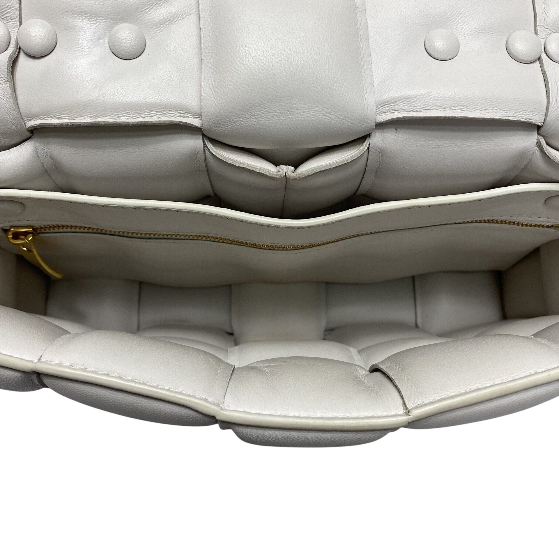 Bolsa Bottega Veneta Cassette Chain Off White