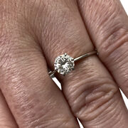 Anel Solitário - 0.69 ct.